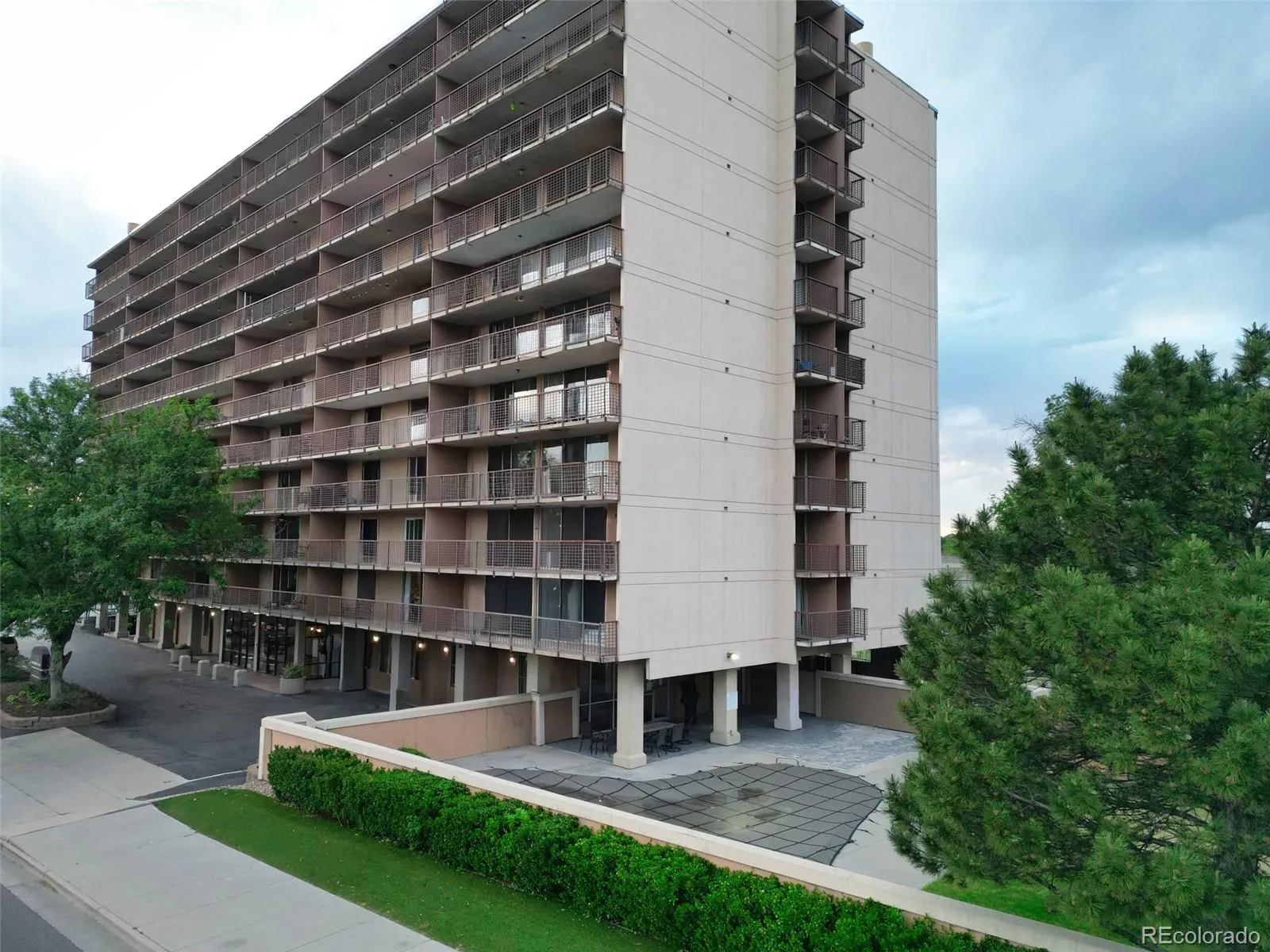 2225 Buchtel Boulevard #312 Denver CO 80210 MLS #REC3706956 05192026202329 1600 30