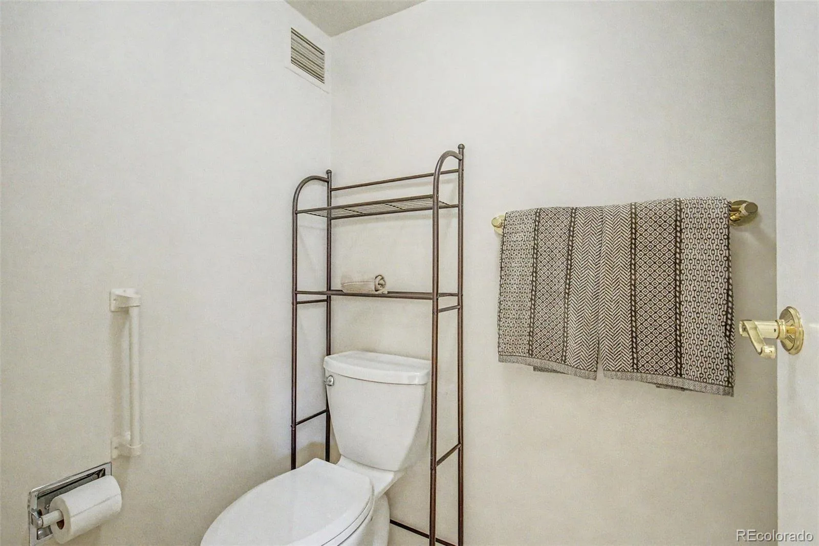 13601 E Marina Drive #101 Aurora CO 80014 | MLS #REC3707510 08252026001531 1600 22