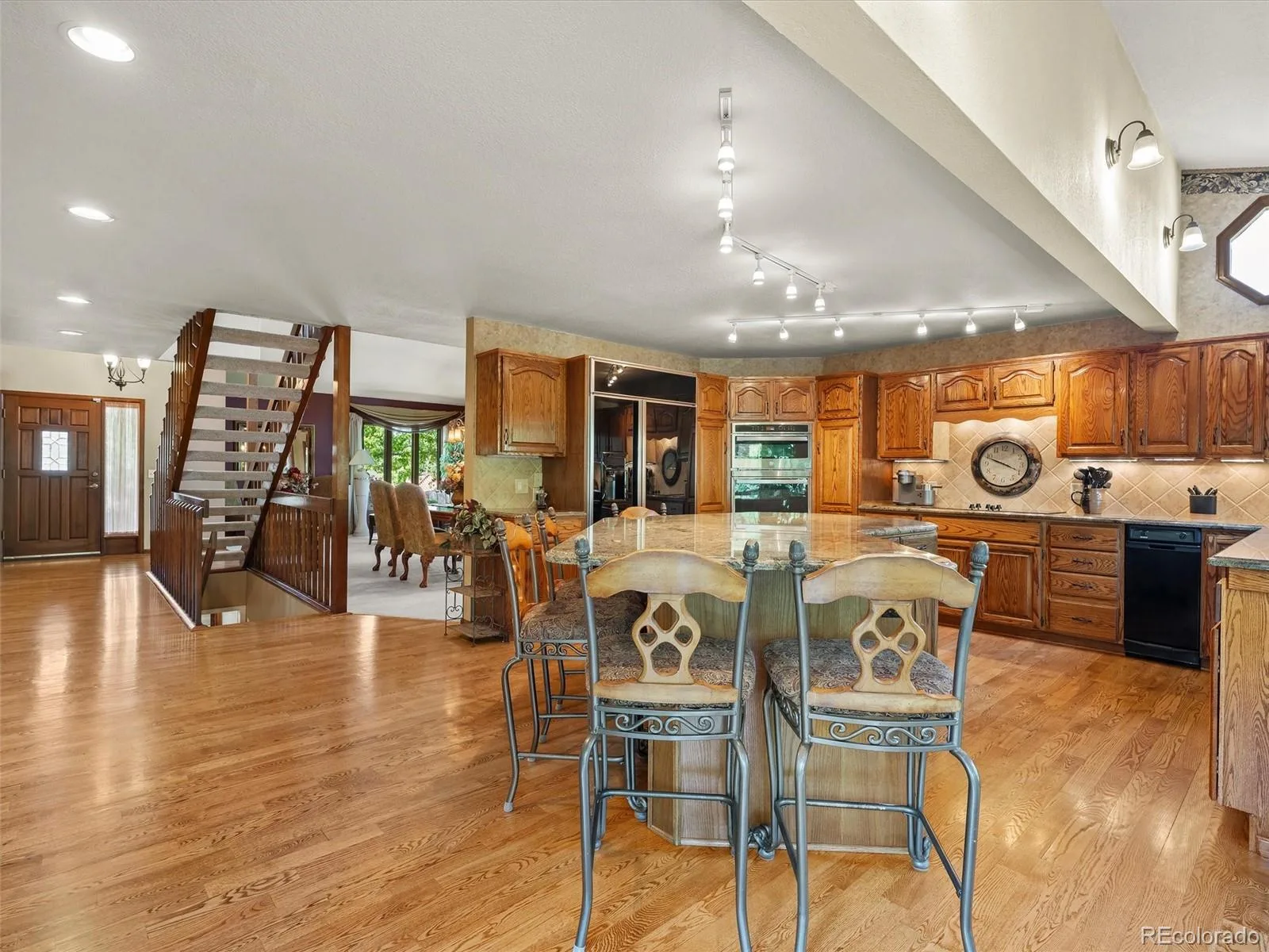 210 Ouray Avenue Broomfield CO 80020 MLS #REC3708209 06202026224052 1600 10