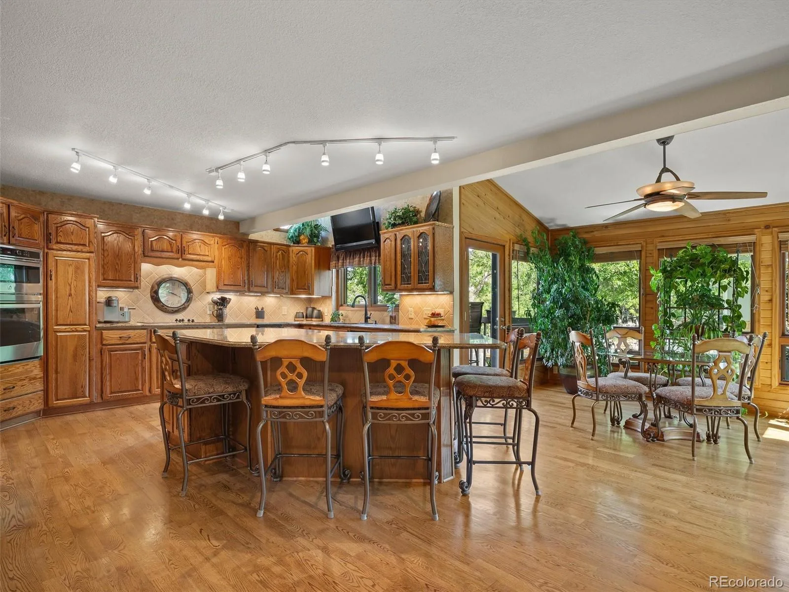 210 Ouray Avenue Broomfield CO 80020 MLS #REC3708209 06202026224052 1600 9