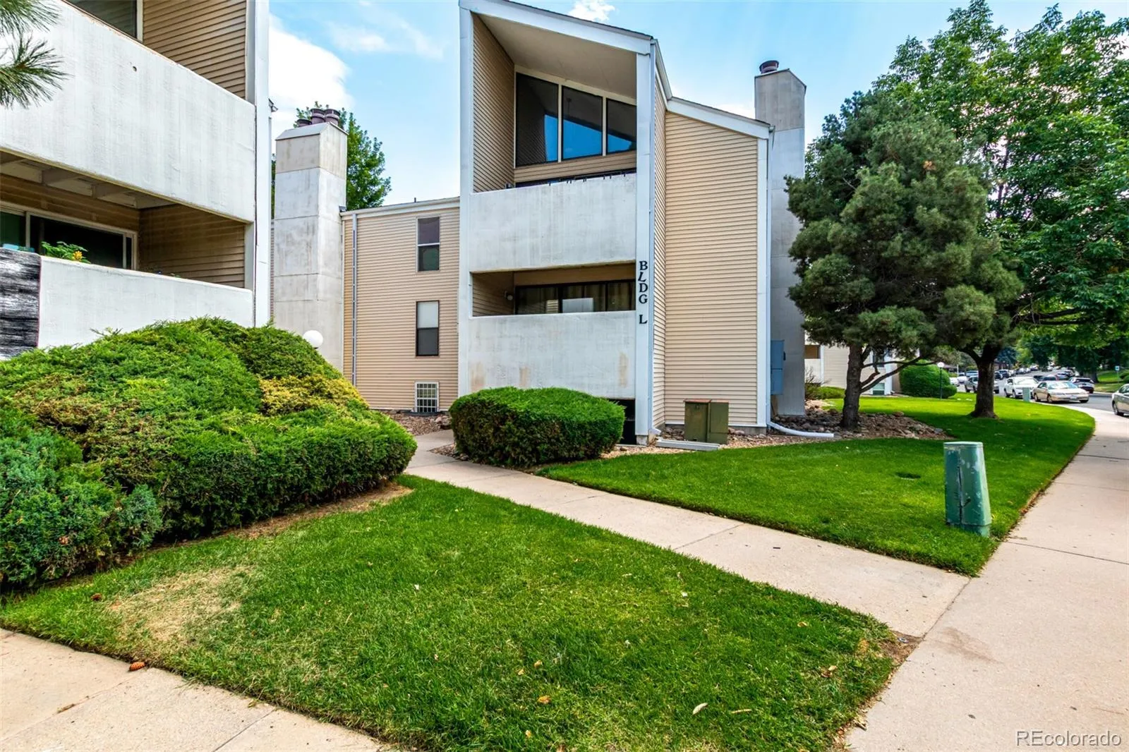 3626 S Granby Way #L03 #L Aurora CO 80014 MLS #REC3708925 05262026210334 1600 1
