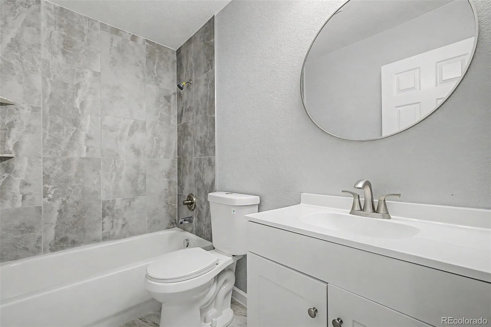 13856 Ivanhoe Street Thornton CO 80602 | MLS #REC3710882 07152026190732 1600 25