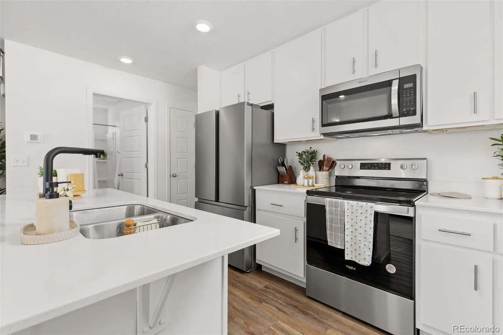18260 E 51st Place Denver CO 80249 | MLS #REC3711473 07142026202512 1600 14