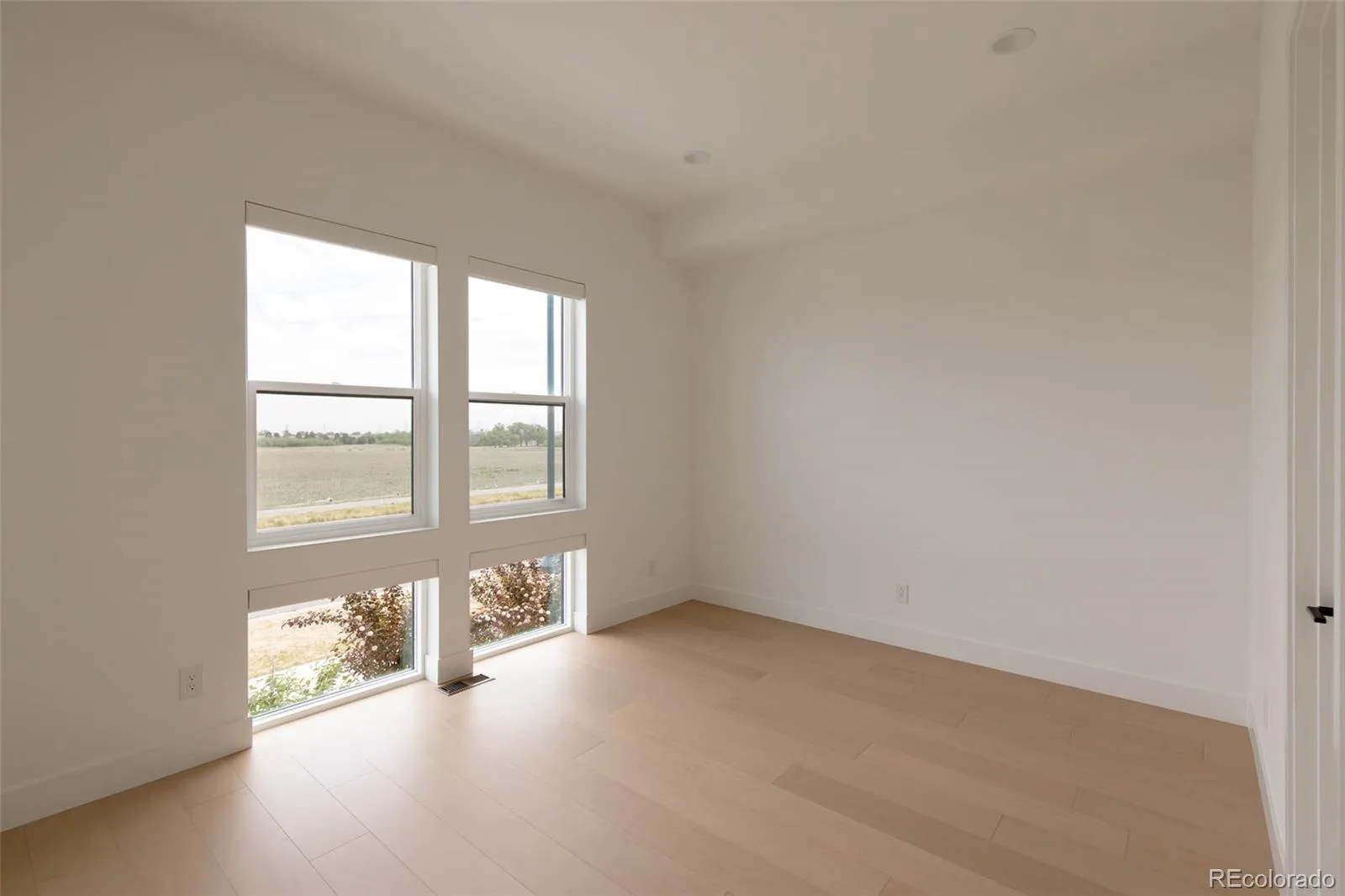 9968 E 63rd Drive Denver CO 80238 | MLS #REC3711499 08122026193601 1600 19