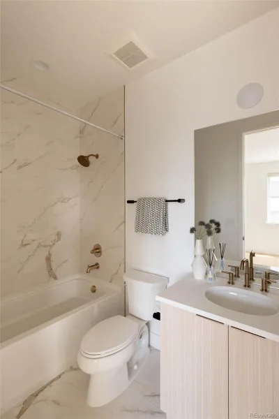 9968 E 63rd Drive Denver CO 80238 | MLS #REC3711499 08122026193601 800 40