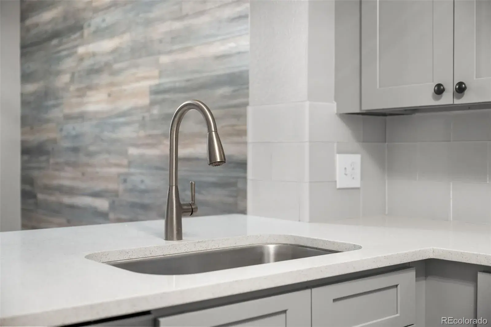 11052025172531 1600 10