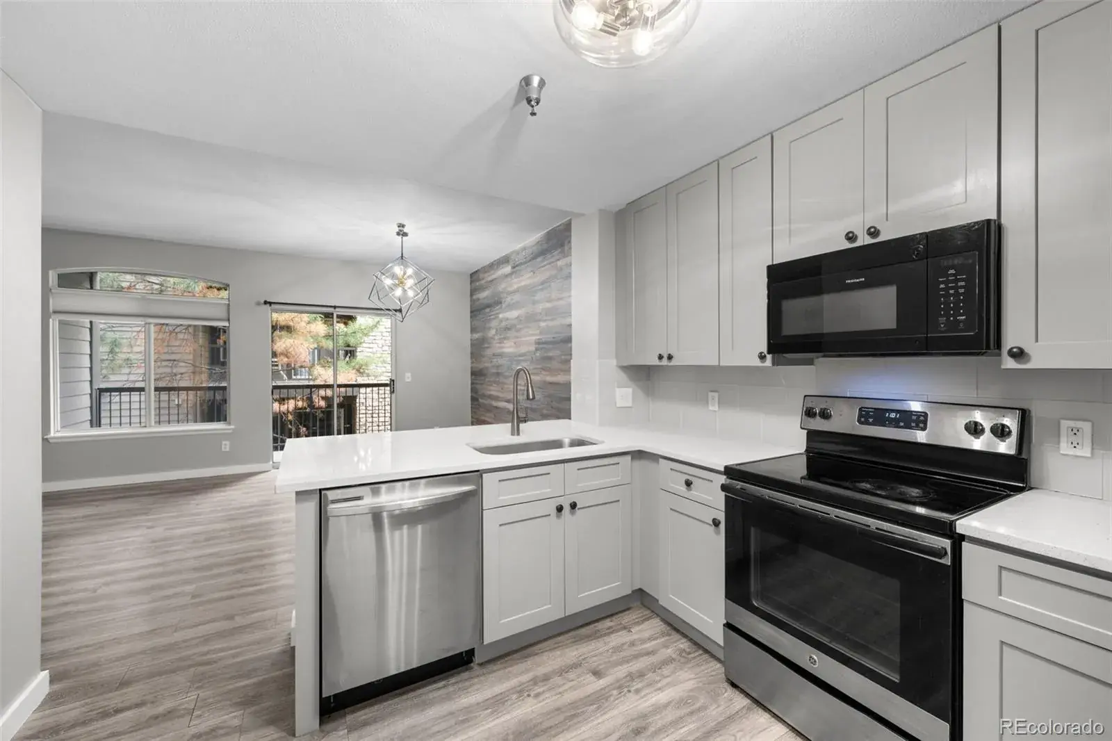 11052025172531 1600 9