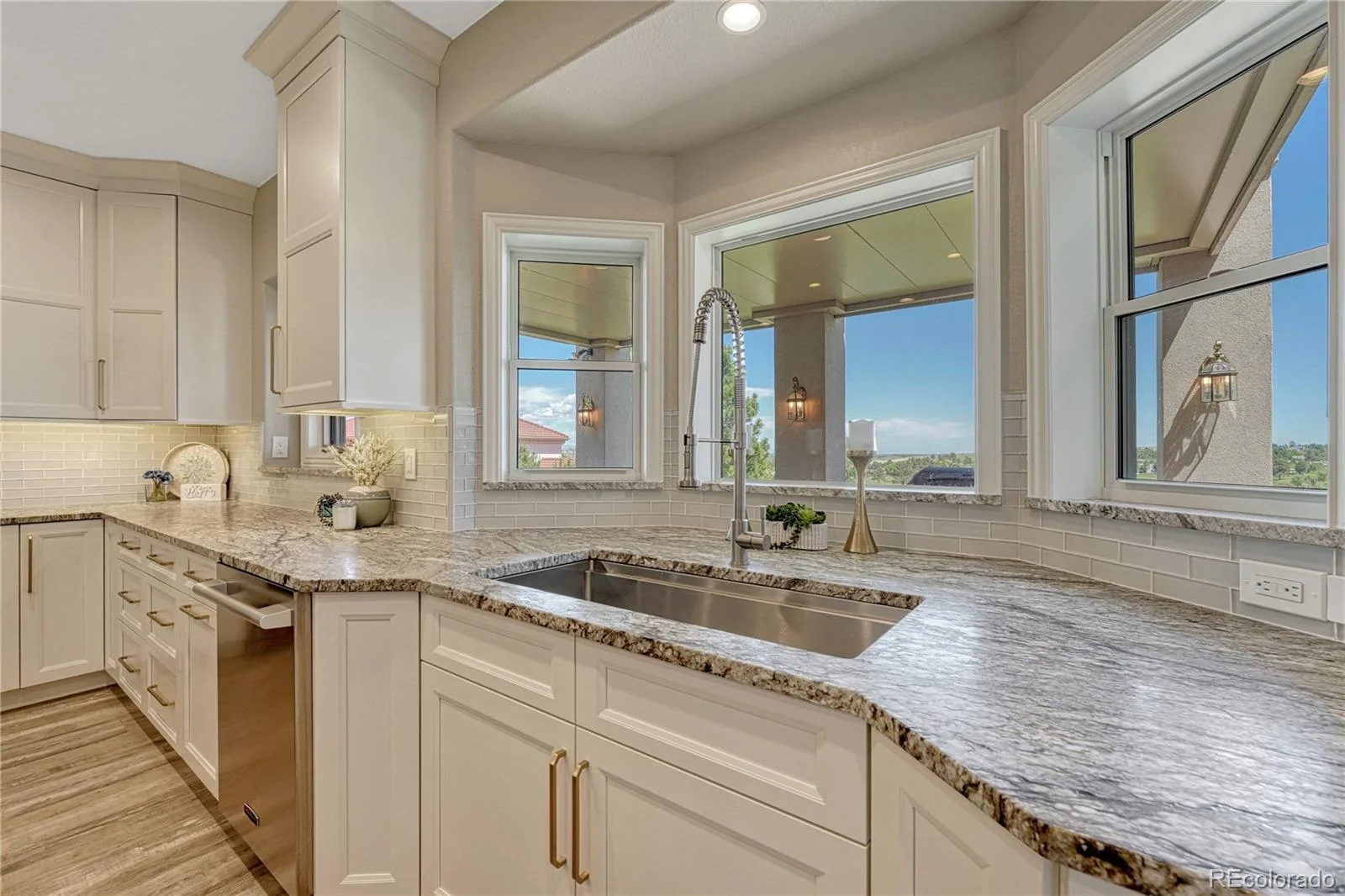 5986 Saddle Creek Trail Parker CO 80134 | MLS #REC3714989 08292026043239 1600 19