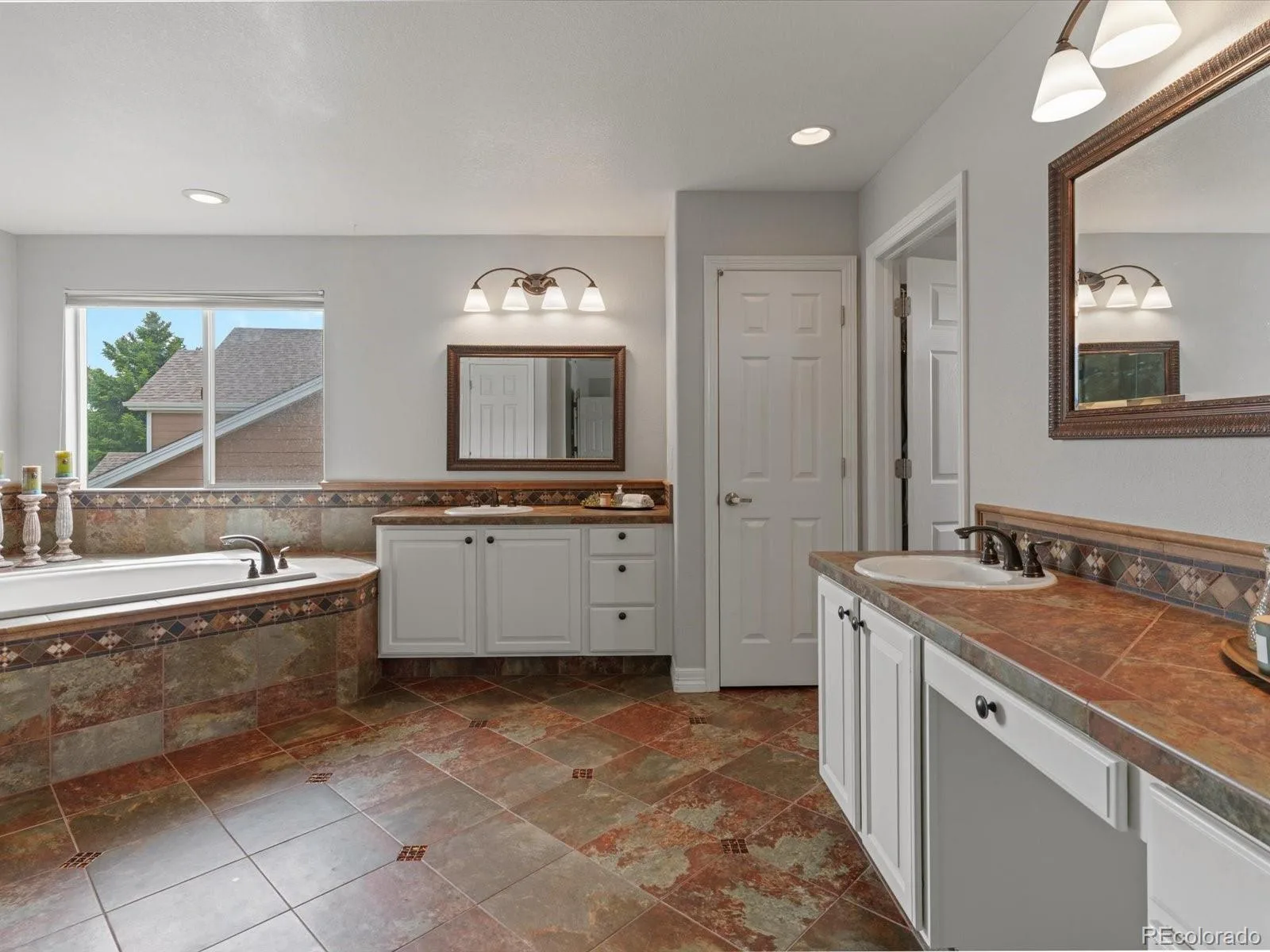 11691 Riverdale Drive Parker CO 80138 | MLS #REC3717036 08112026180925 1600 23