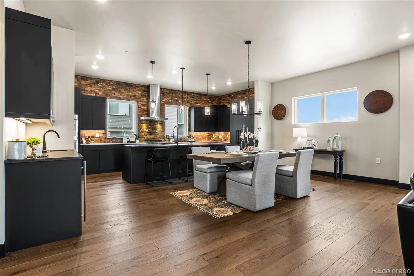 1778 Peak Loop Broomfield CO 80023 MLS #REC3717138 05052026040054 1600 21
