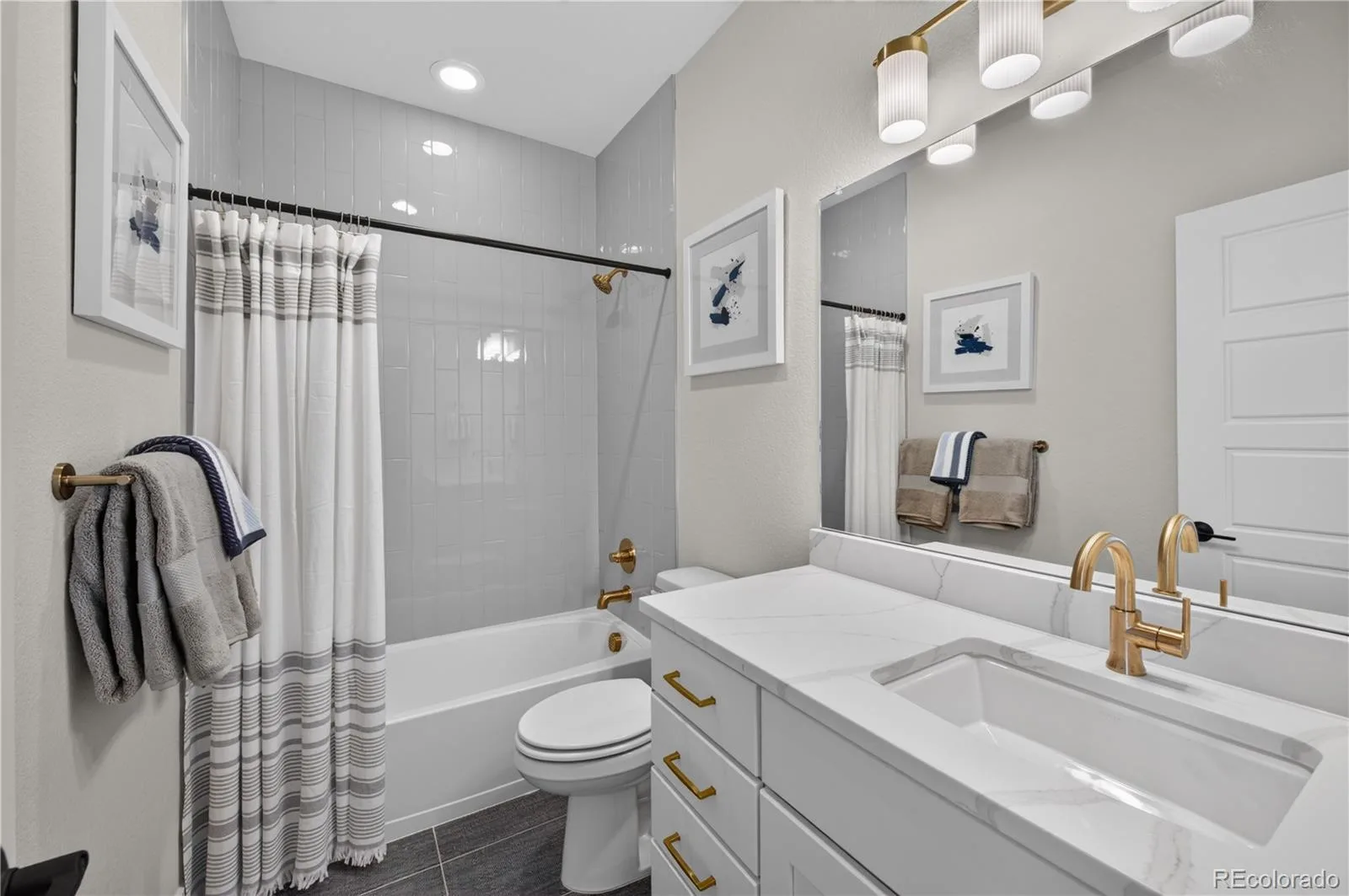 2868 S Machebeuf Court Denver CO 80236 | MLS #REC3717787 09232026082442 1600 26