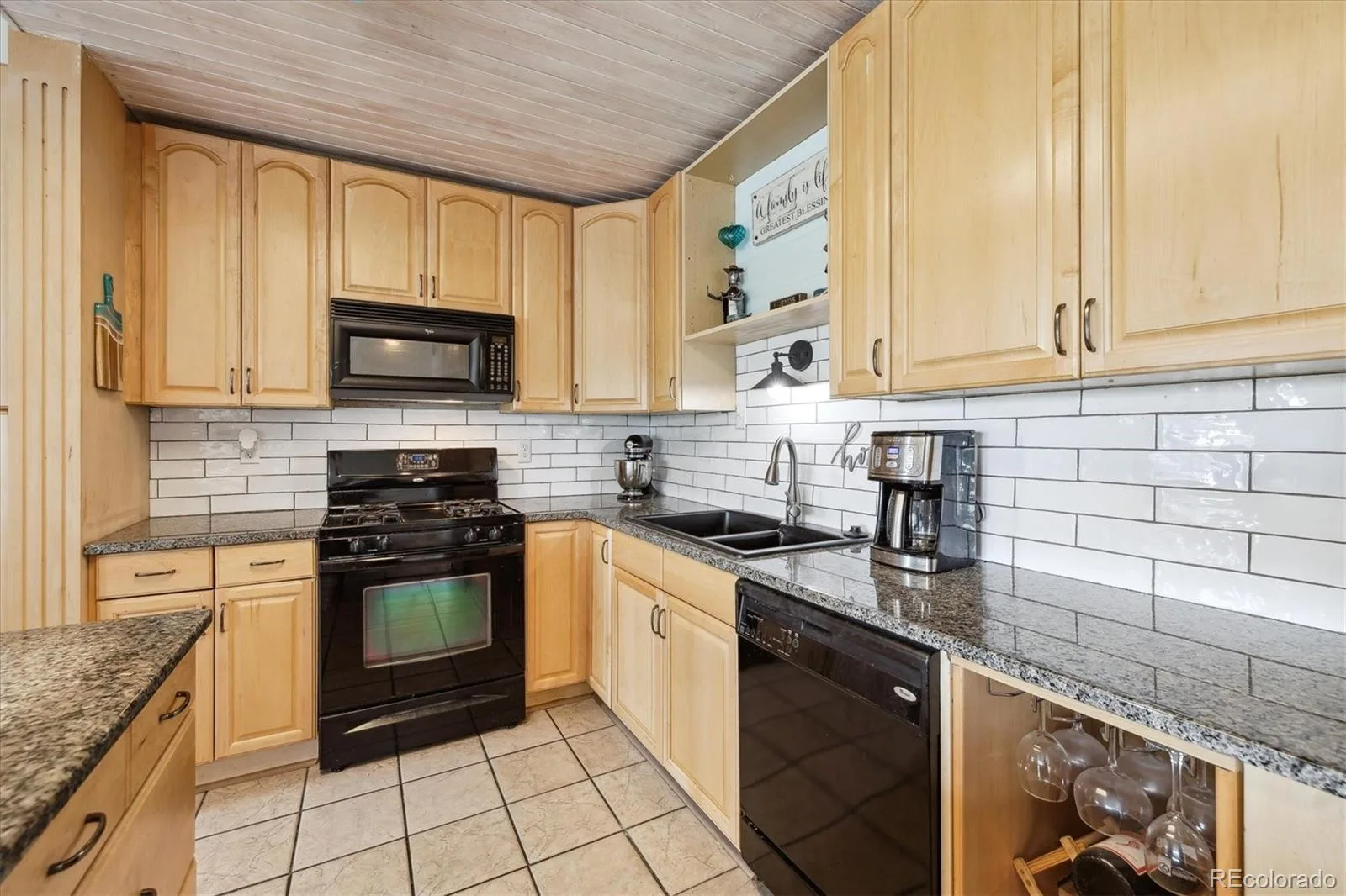 6515 Pinewood Drive Parker CO 80134 | MLS #REC3718649 06132026042210 1600 16