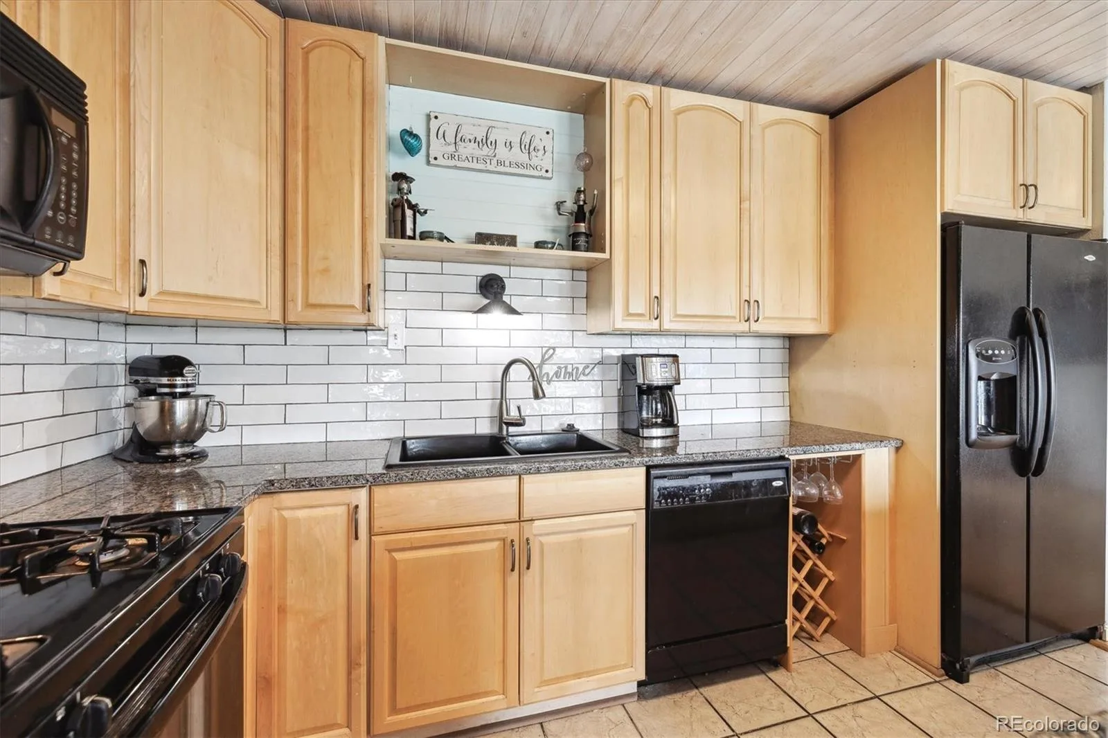 6515 Pinewood Drive Parker CO 80134 | MLS #REC3718649 06132026042210 1600 18