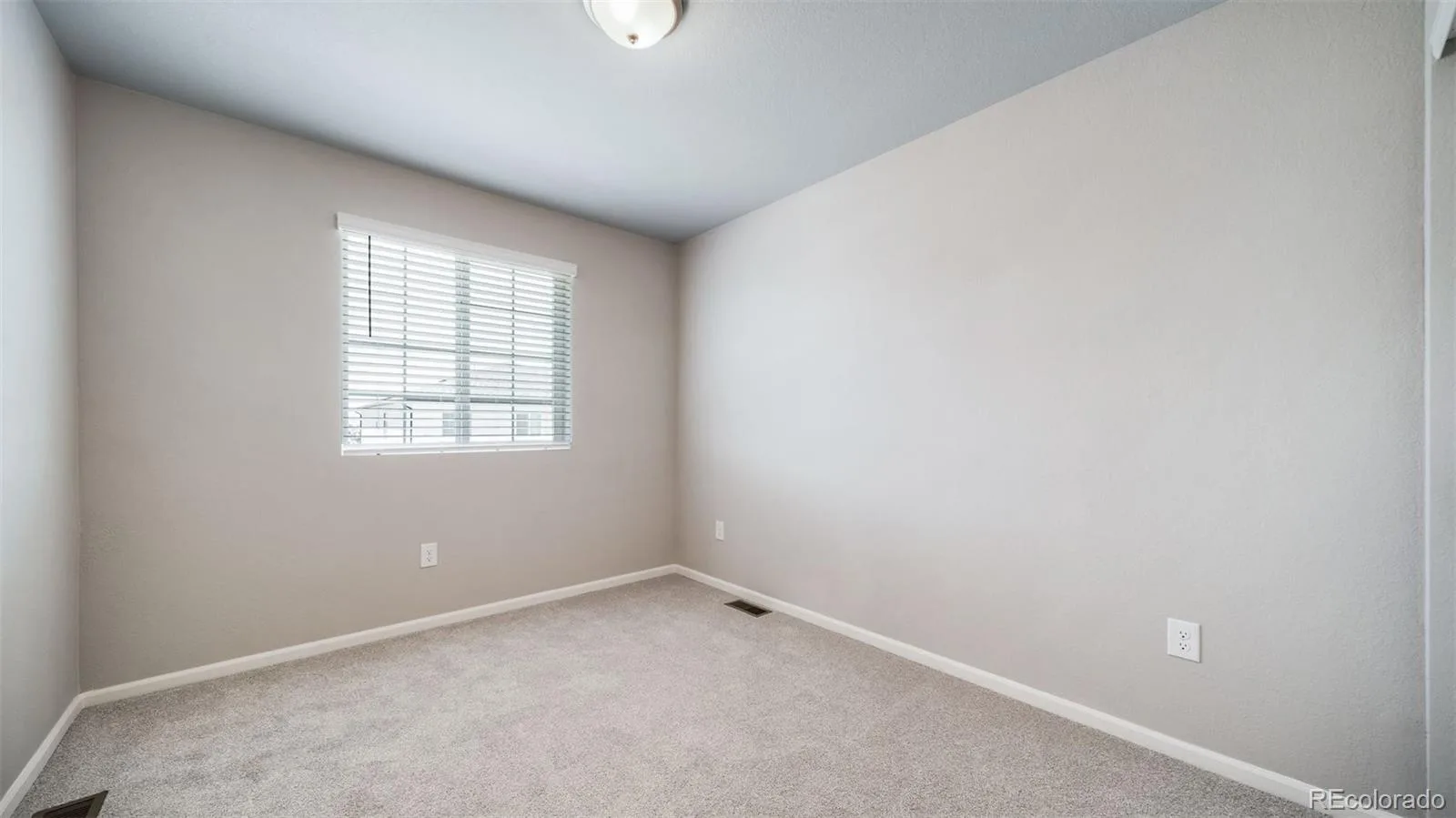 22423 E 46th Avenue Aurora CO 80019 | MLS #REC3719449 08072026205452 1600 21