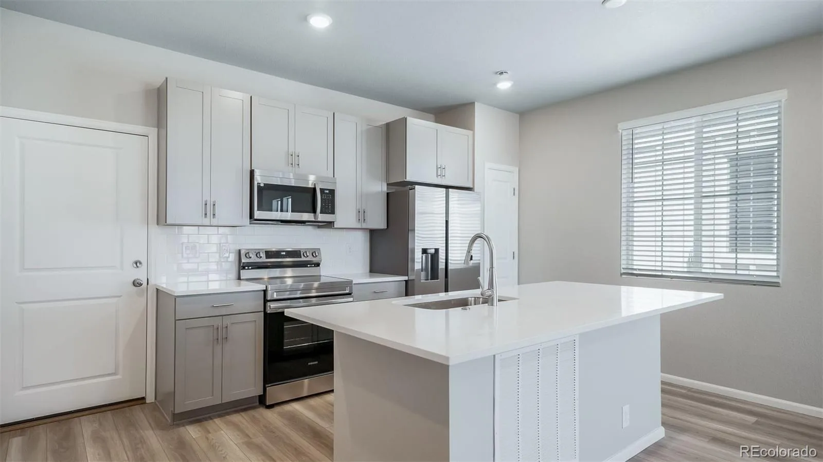 22423 E 46th Avenue Aurora CO 80019 | MLS #REC3719449 08072026205452 1600 6