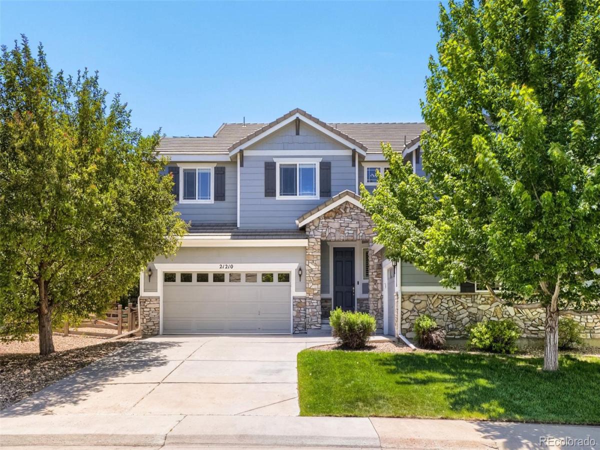 21210 E Bellewood Drive Aurora CO 80015 | MLS #REC3720711 MLS #REC3720711 image #0