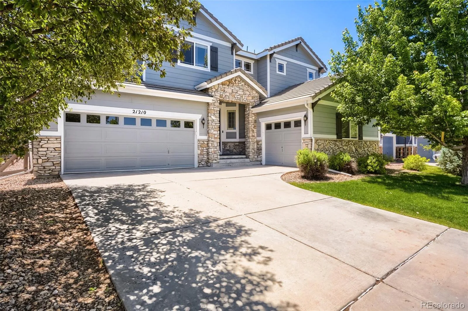 21210 E Bellewood Drive Aurora CO 80015 MLS #REC3720711 06172026192655 1600 1