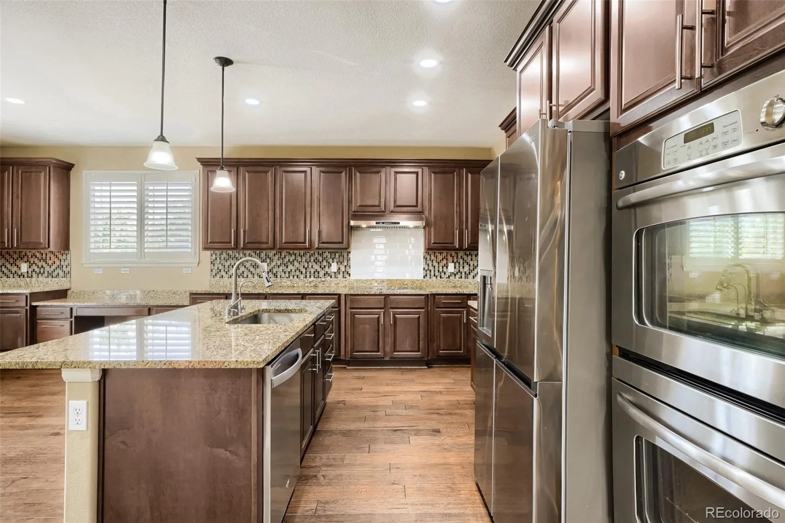 21210 E Bellewood Drive Aurora CO 80015 MLS #REC3720711 06172026192655 1600 12