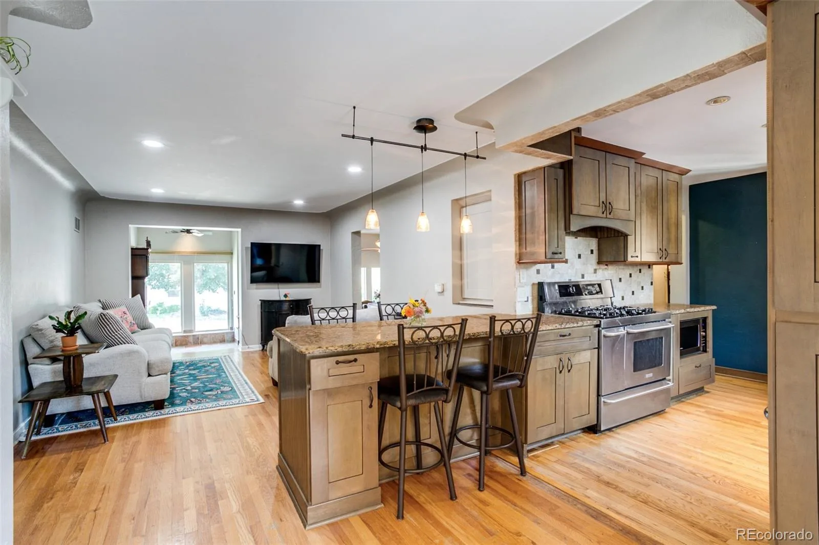 1010 E Dartmouth Avenue Englewood CO 80113 | MLS #REC3722105 09022026202909 1600 6