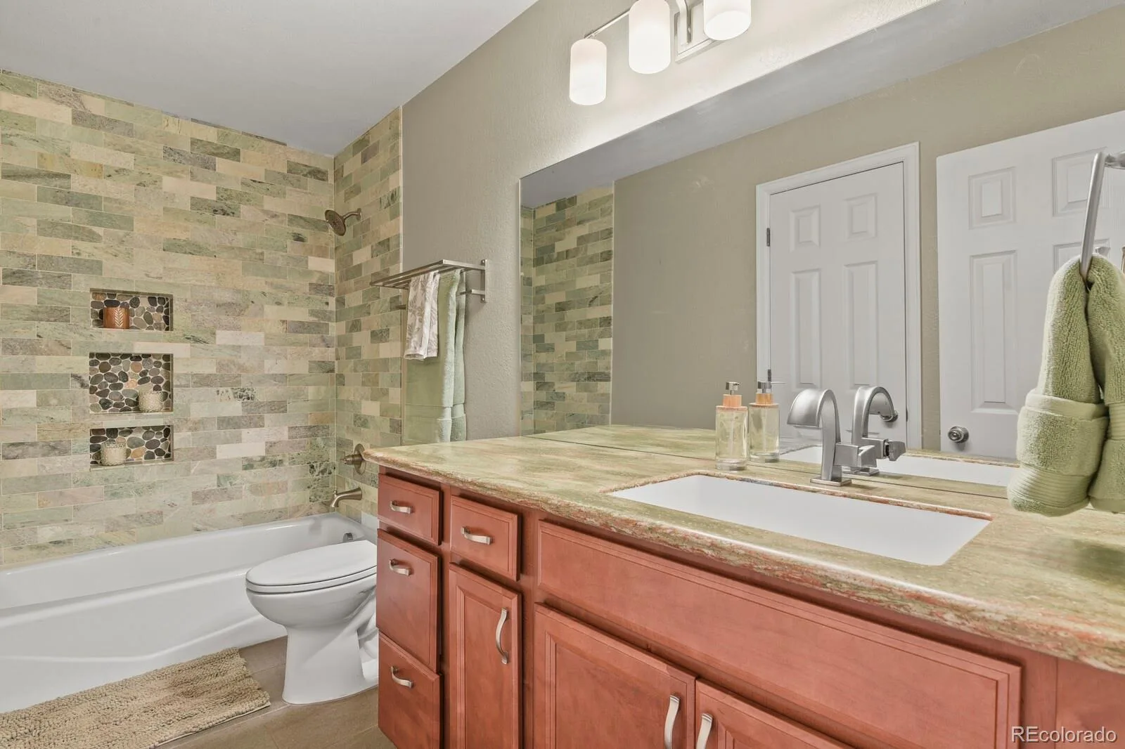 6830 Xavier Circle #5 Westminster CO 80030 | MLS #REC3722595 08272026163431 1600 27