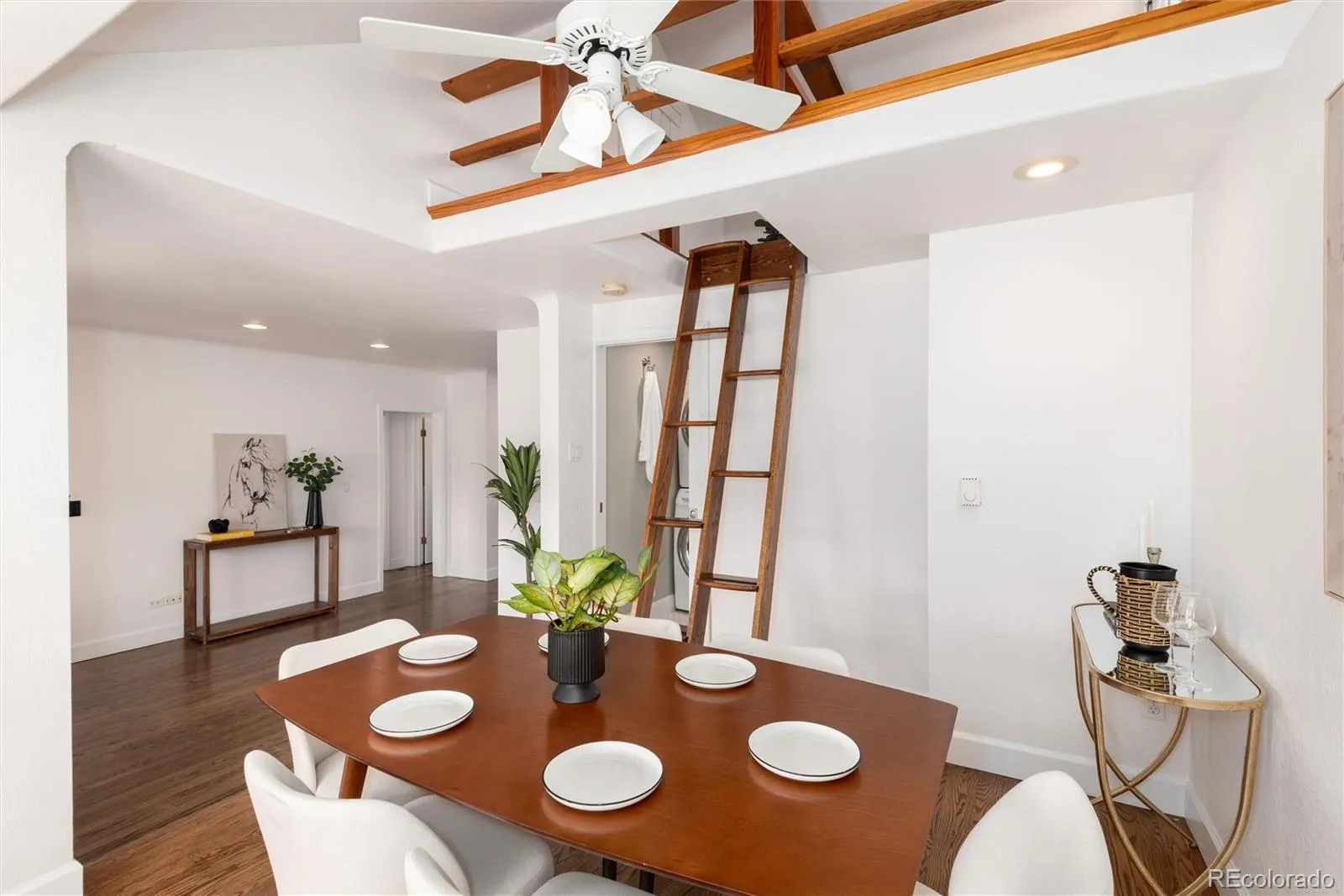 04012026150936 1600 11