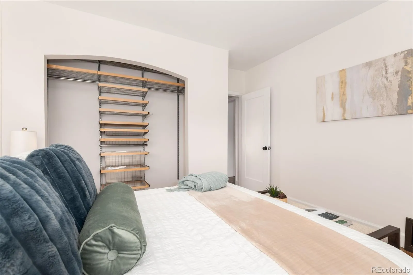 04012026150936 1600 33