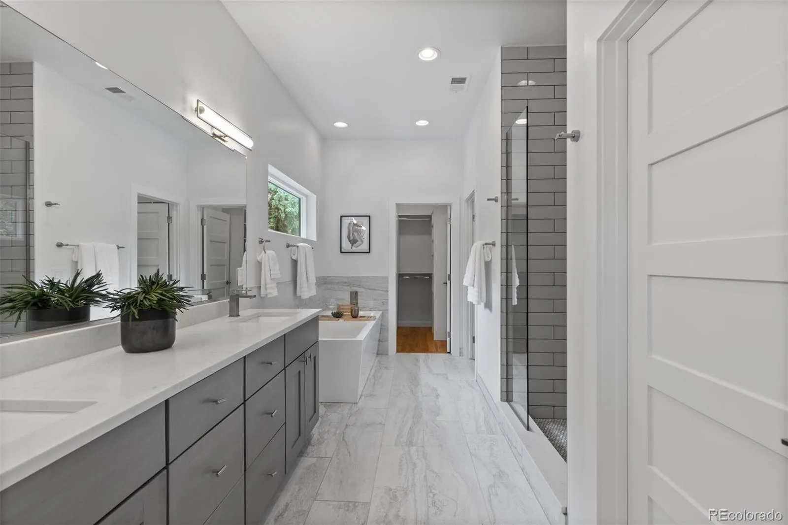 1560 S Monroe Street Denver CO 80210 | MLS #REC3727987 09242026081820 1600 22