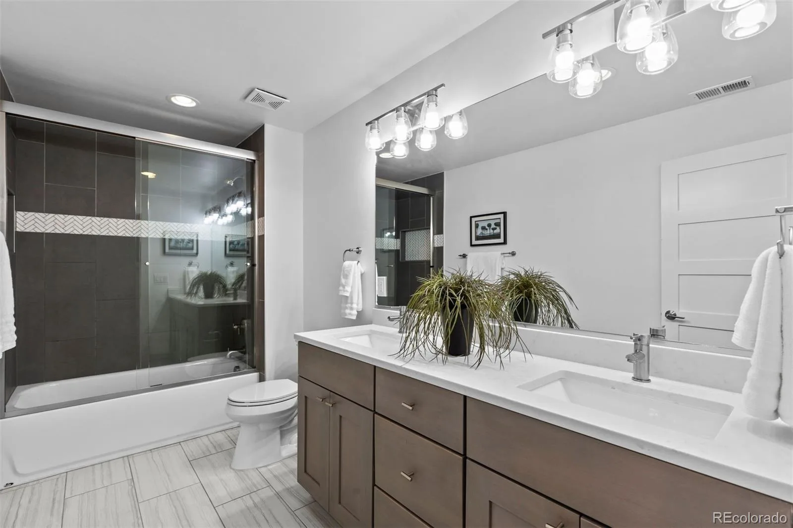 1560 S Monroe Street Denver CO 80210 | MLS #REC3727987 09242026081820 1600 27