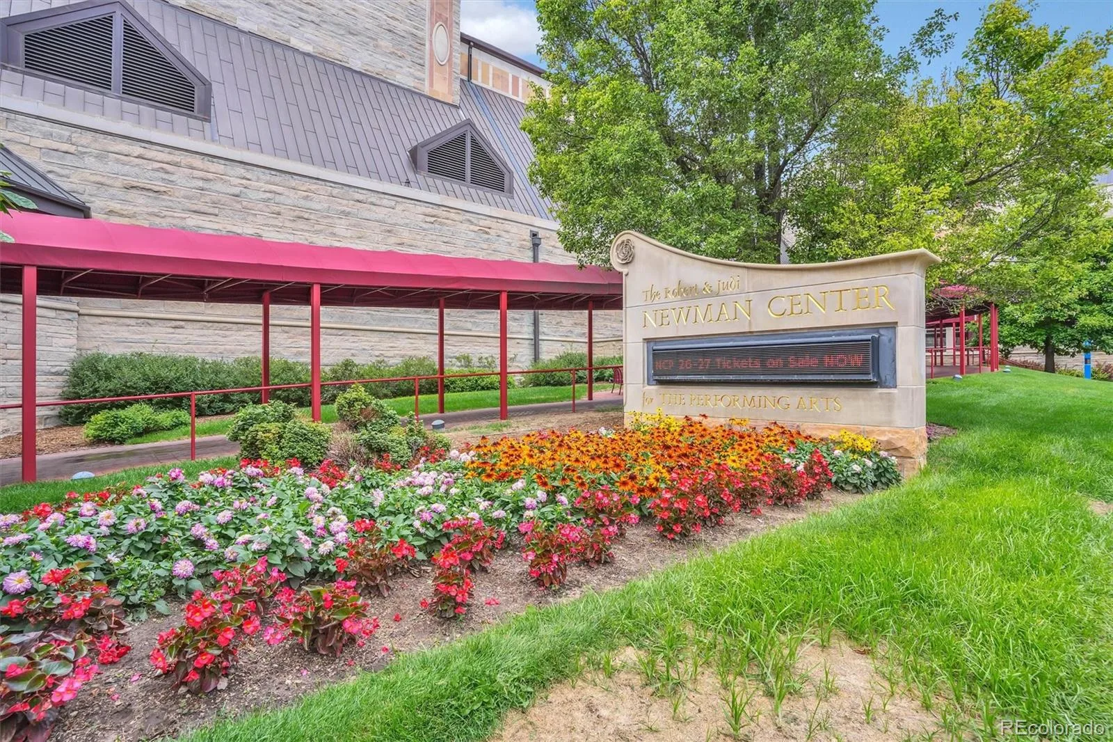 2374 S University Boulevard #301 Denver CO 80210 | MLS #REC3729845 08202026194915 1600 22