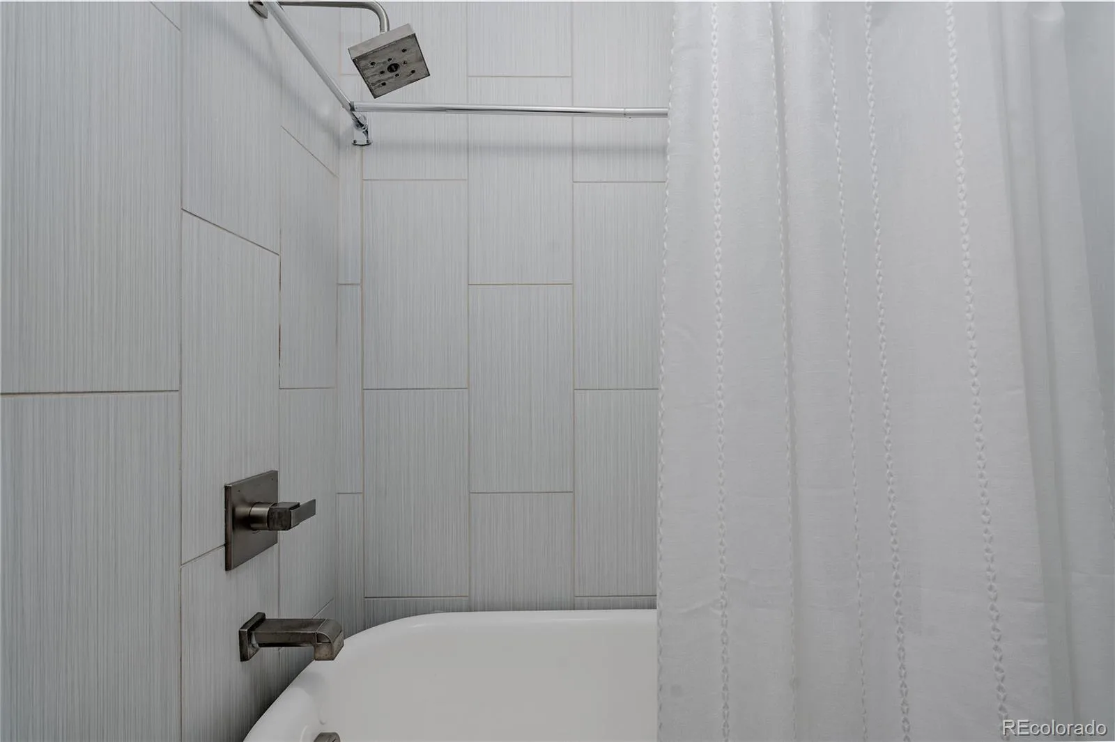 863 S Pearl Street Denver CO 80209 MLS #REC3729935 06082026232723 1600 33