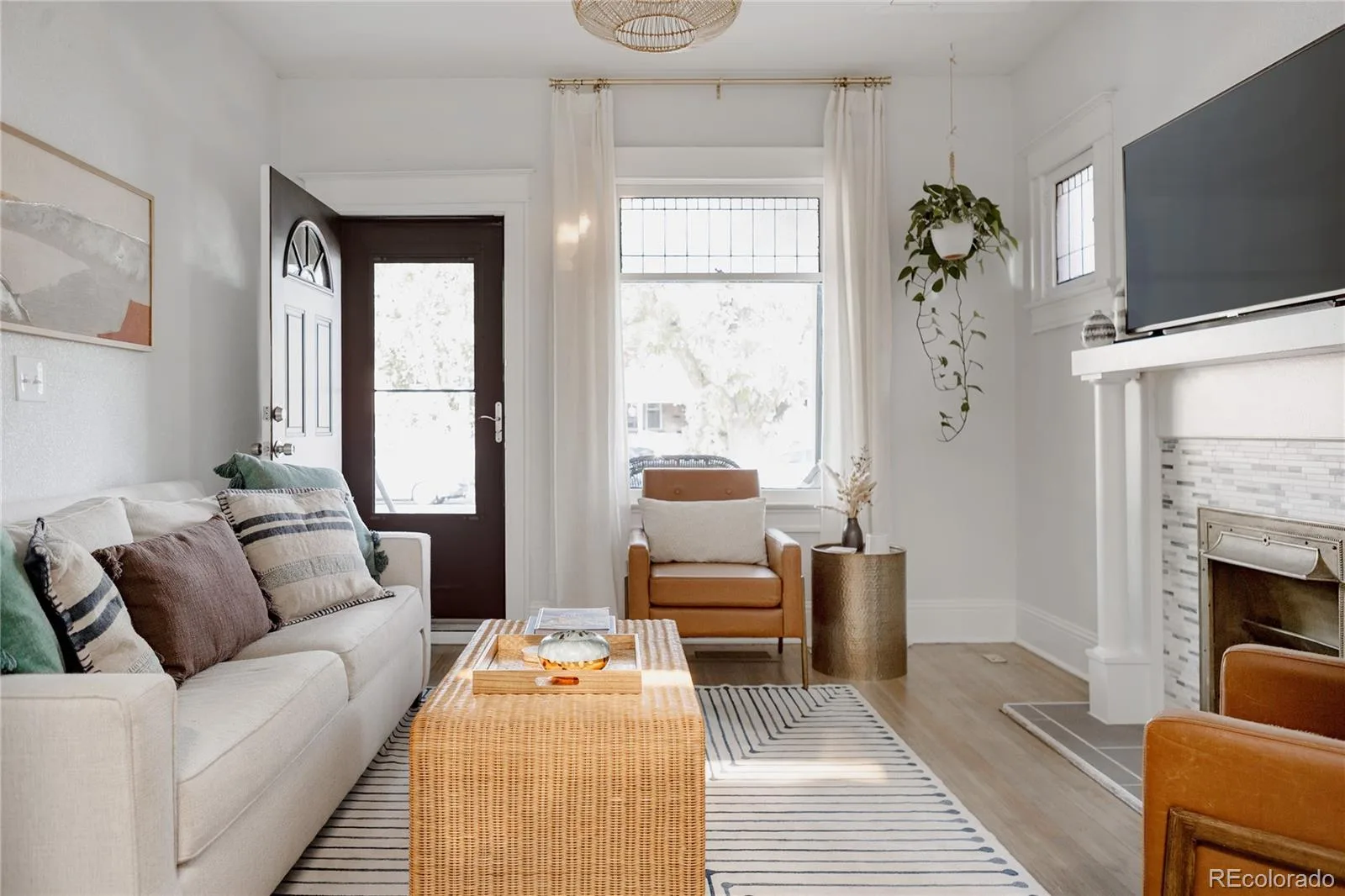 863 S Pearl Street Denver CO 80209 MLS #REC3729935 06082026232723 1600 8