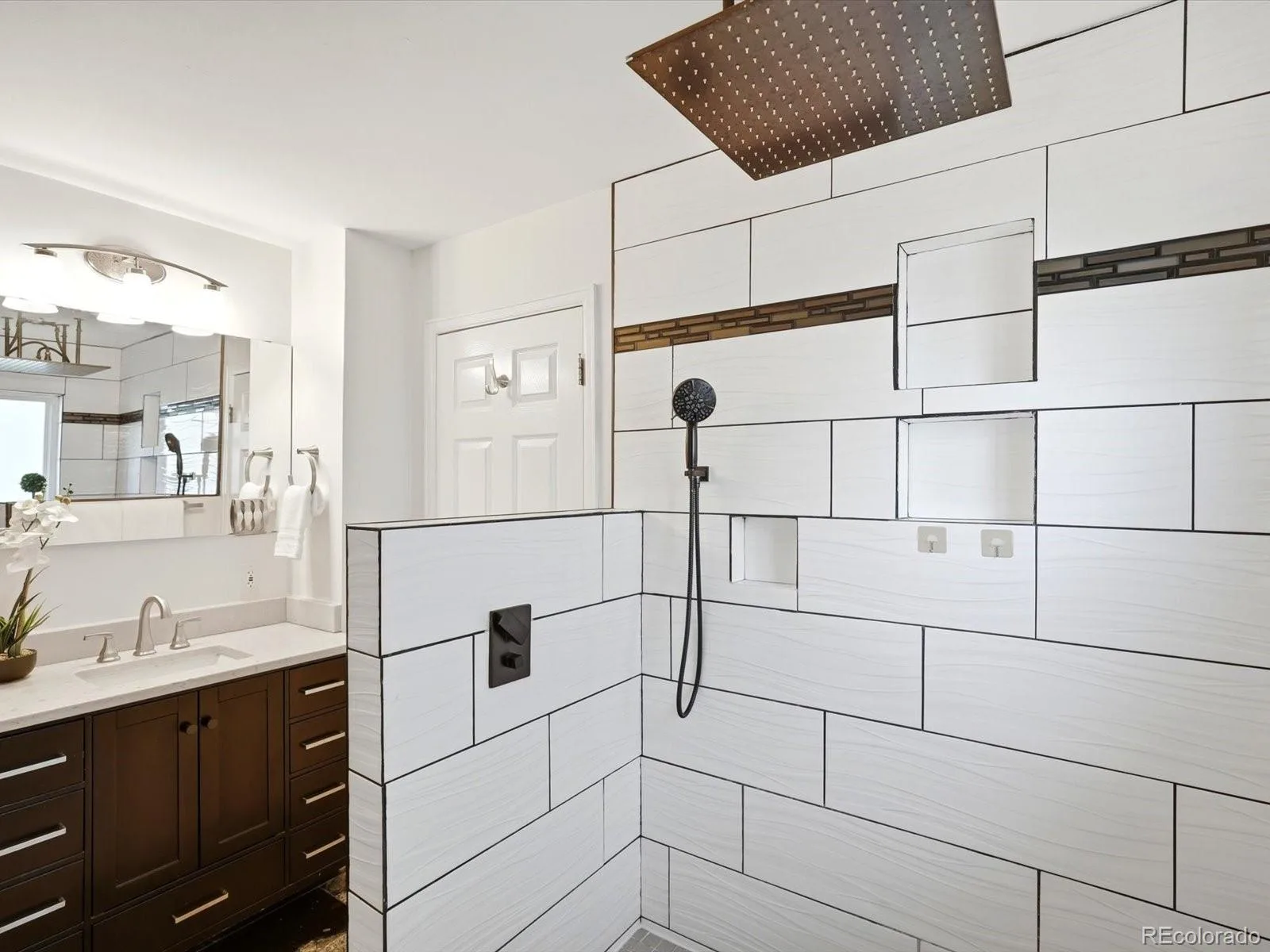 2127 S Ivory Street Aurora CO 80013 | MLS #REC3731287 09232026082310 1600 12