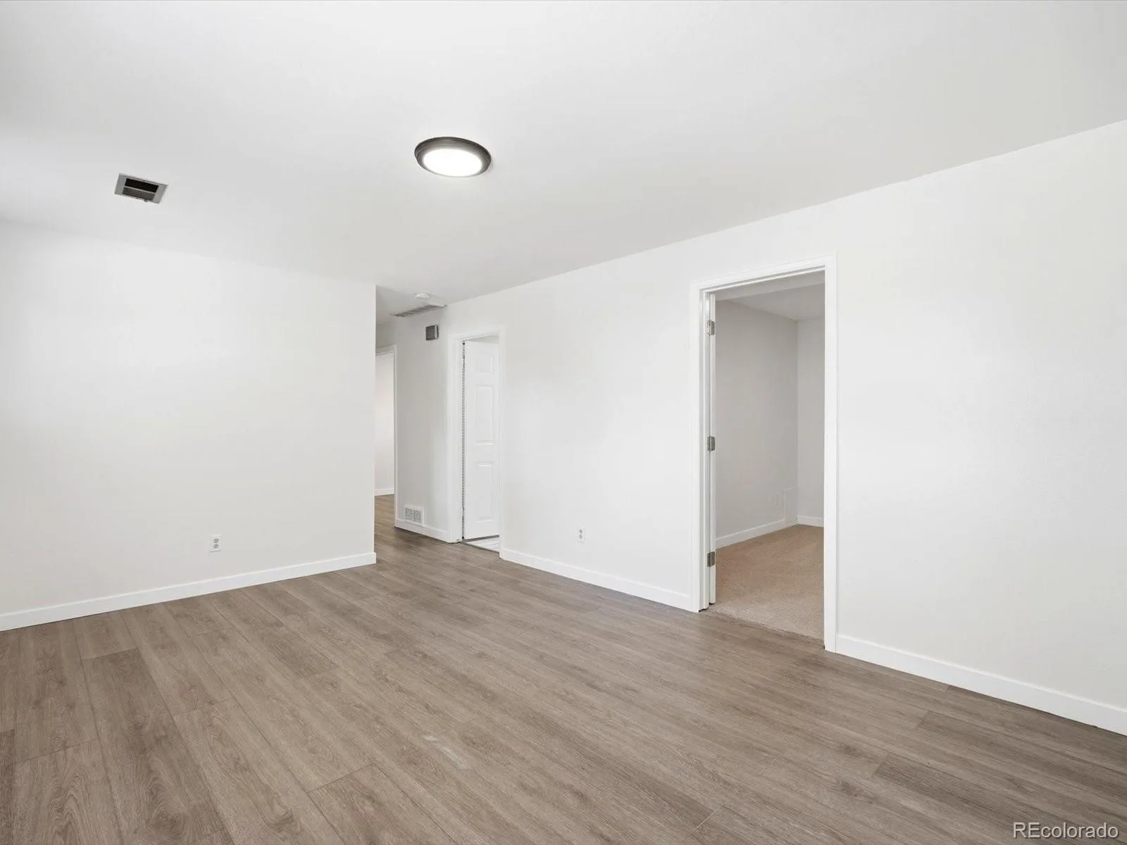 2127 S Ivory Street Aurora CO 80013 | MLS #REC3731287 09232026082310 1600 15