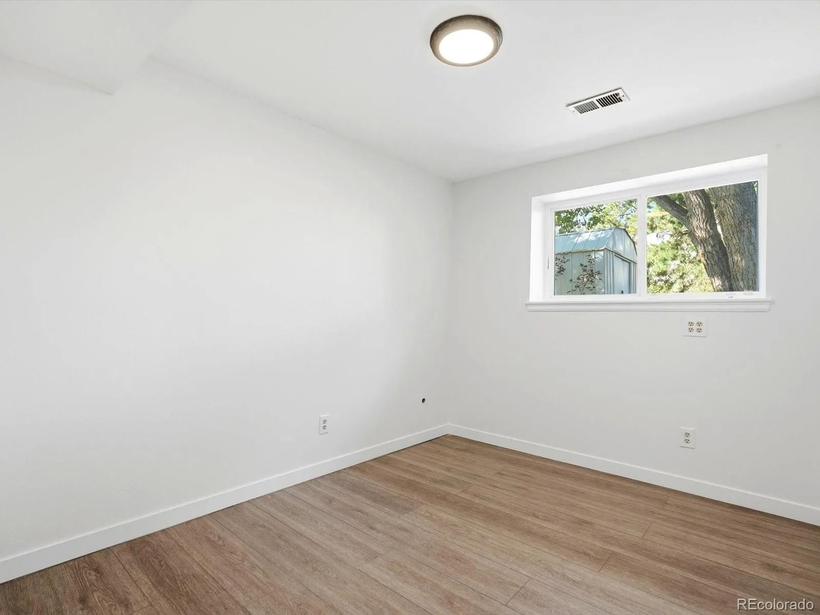 2127 S Ivory Street Aurora CO 80013 | MLS #REC3731287 09232026082310 1600 23