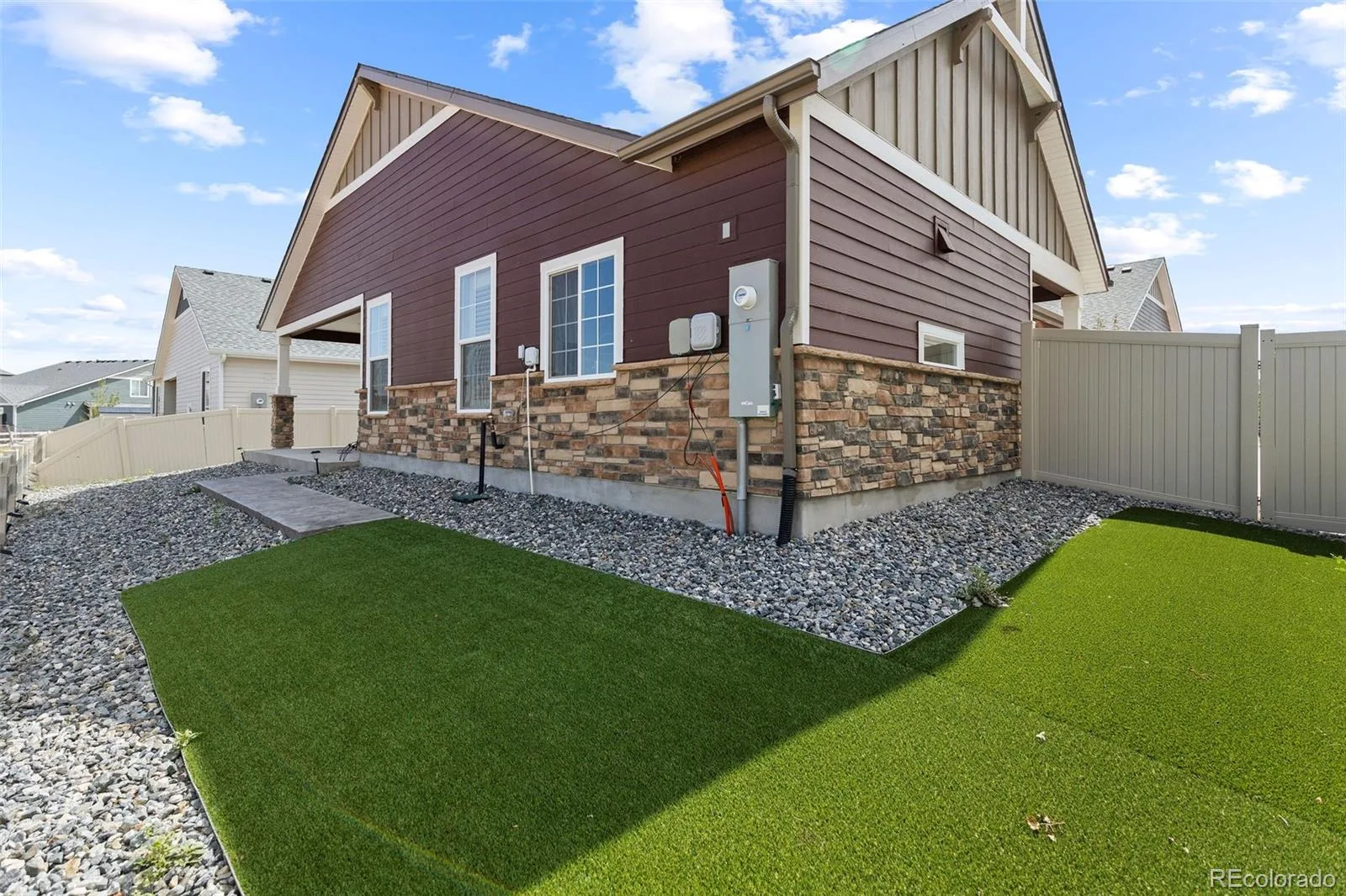 5126 N Quemoy Court Aurora CO 80019 MLS #REC3735814 06112026212613 1600 24