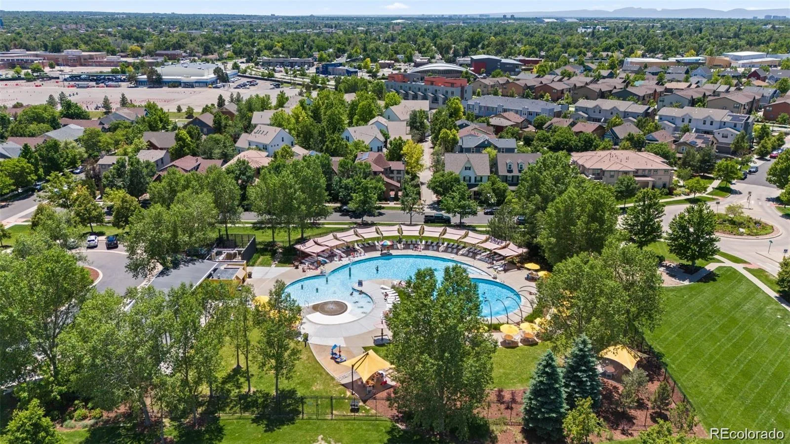 10719 E 25th Drive Aurora CO 80010 | MLS #REC3736453 10162026223229 1600 33
