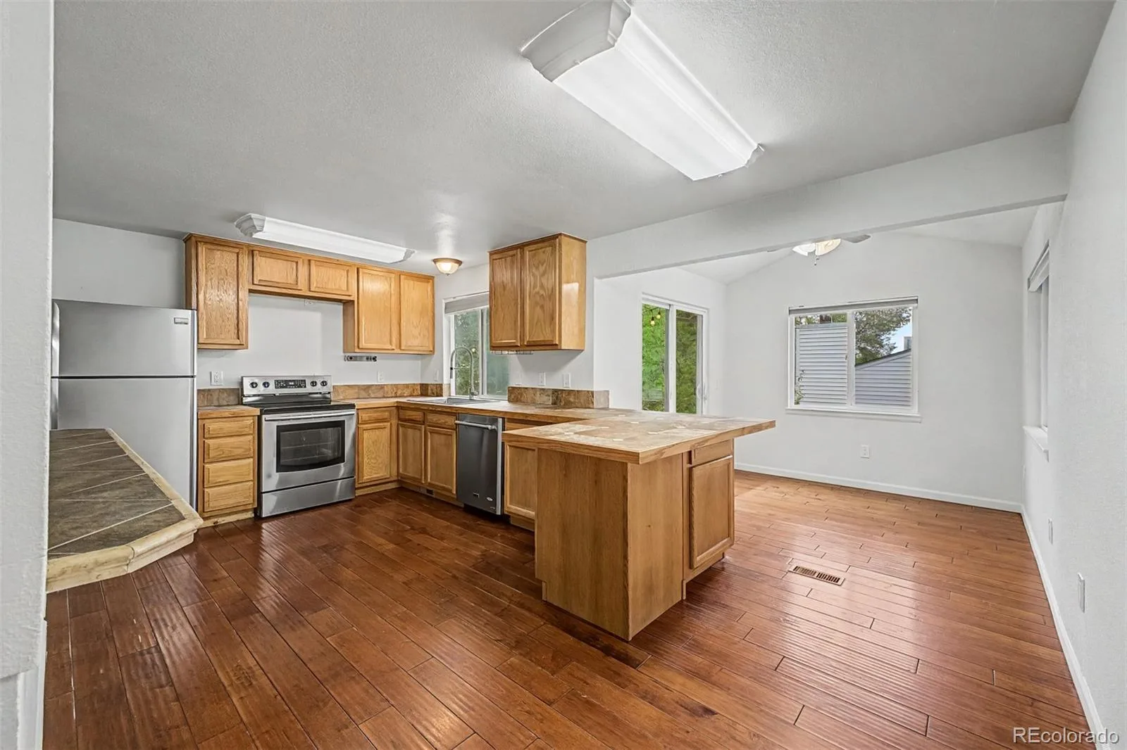 6225 W 66th Avenue Arvada CO 80003 | MLS #REC3736613 07232026183334 1600 12