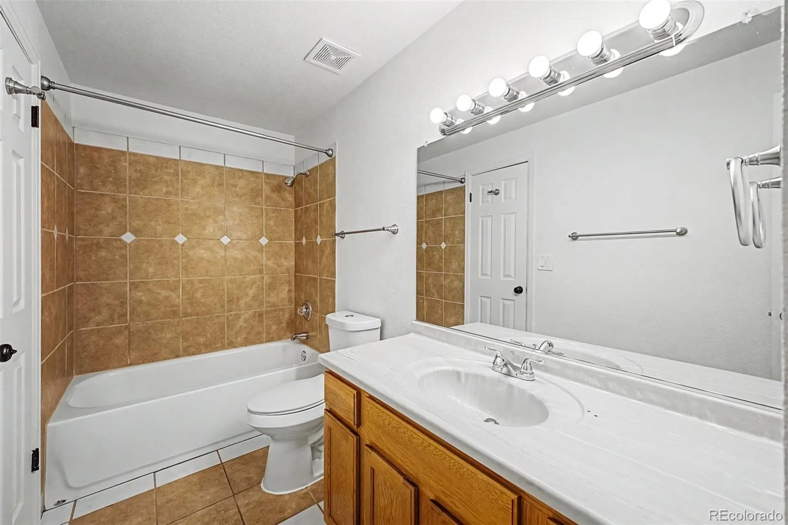 6225 W 66th Avenue Arvada CO 80003 | MLS #REC3736613 07232026183334 1600 21