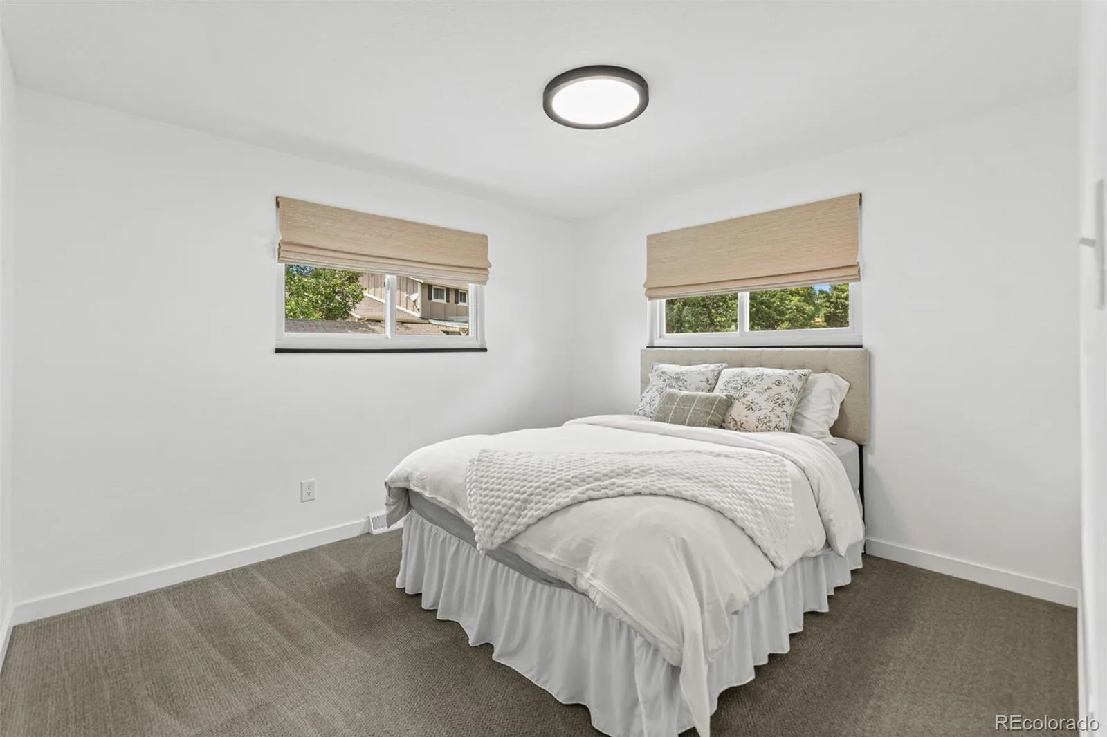 8257 Yarrow Court Arvada CO 80005 | MLS #REC3740582 07302026140842 1600 31