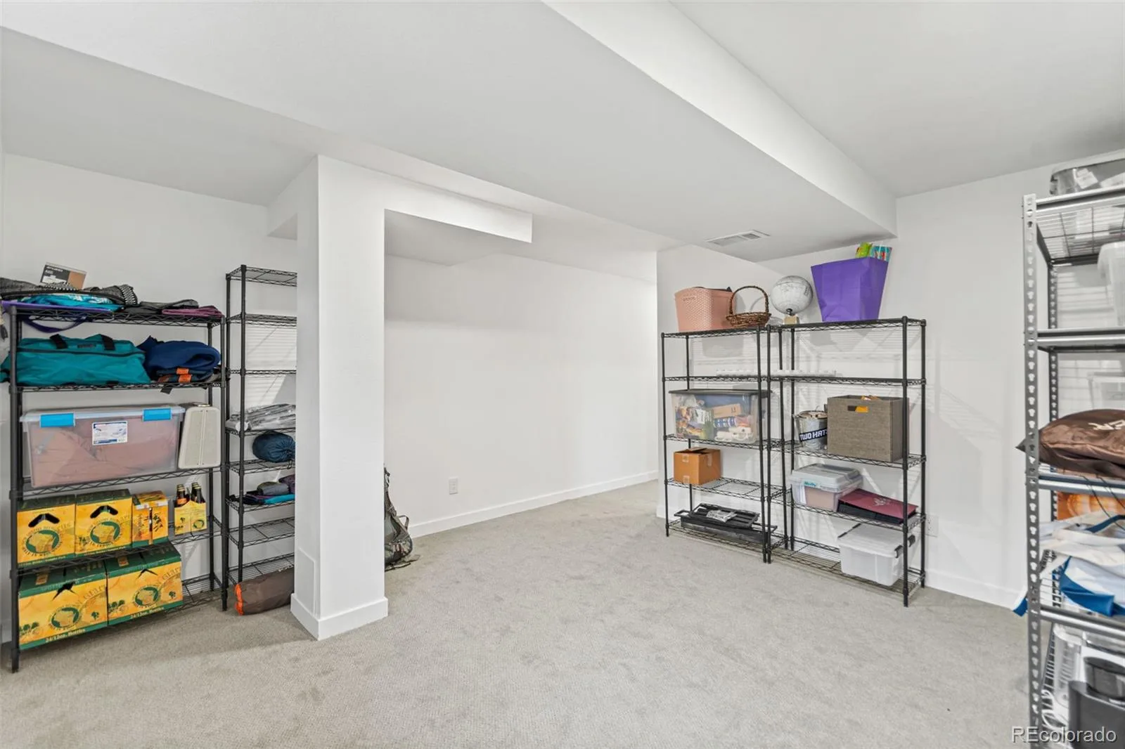 8257 Yarrow Court Arvada CO 80005 | MLS #REC3740582 07302026140842 1600 40