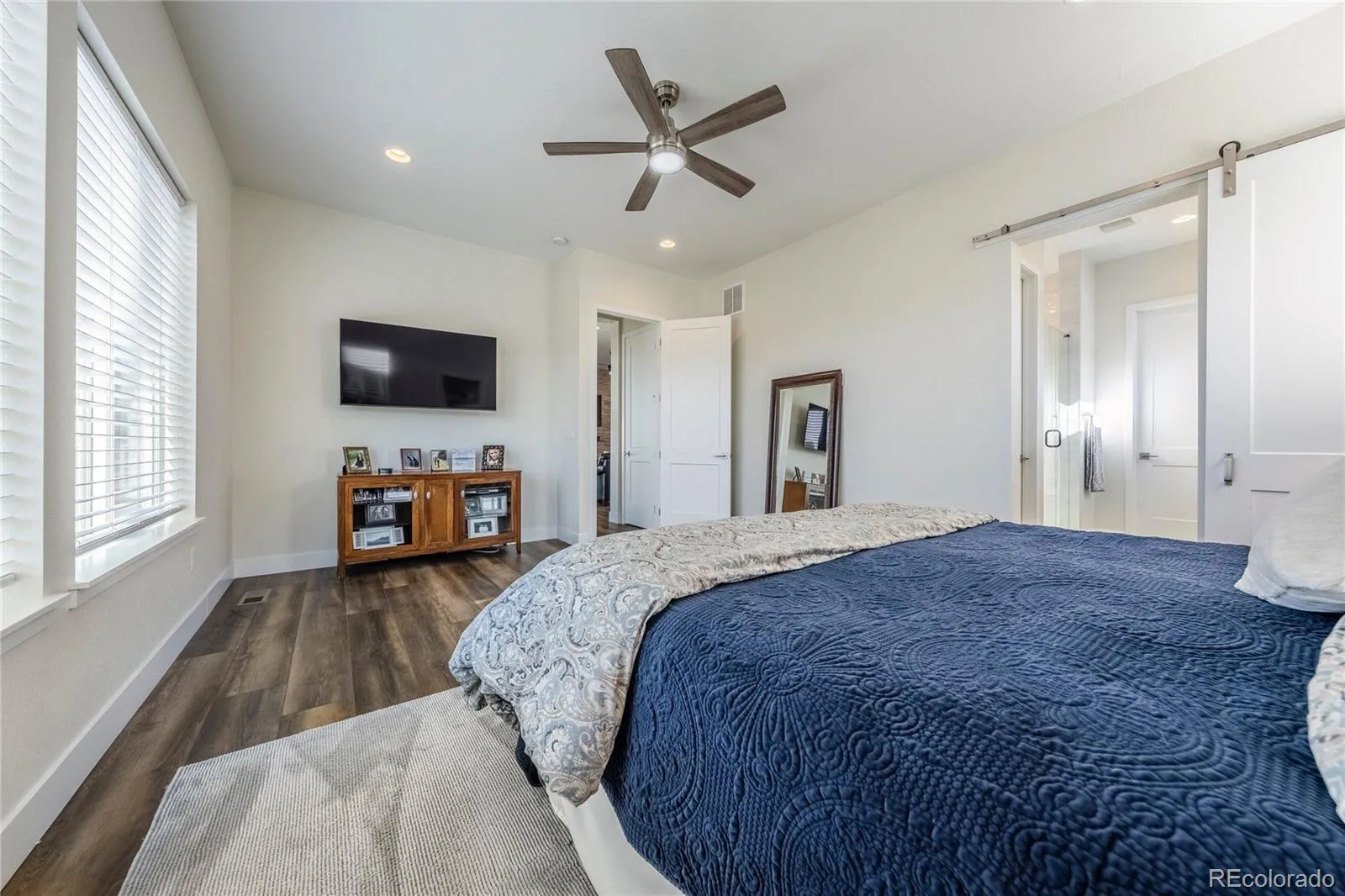 7169 Canyon Sky Trail Castle Pines CO 80108 MLS #REC3741167 04182026022348 1600 11
