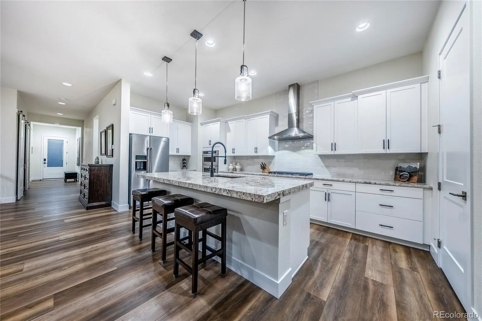 7169 Canyon Sky Trail Castle Pines CO 80108 MLS #REC3741167 04182026022348 1600 17