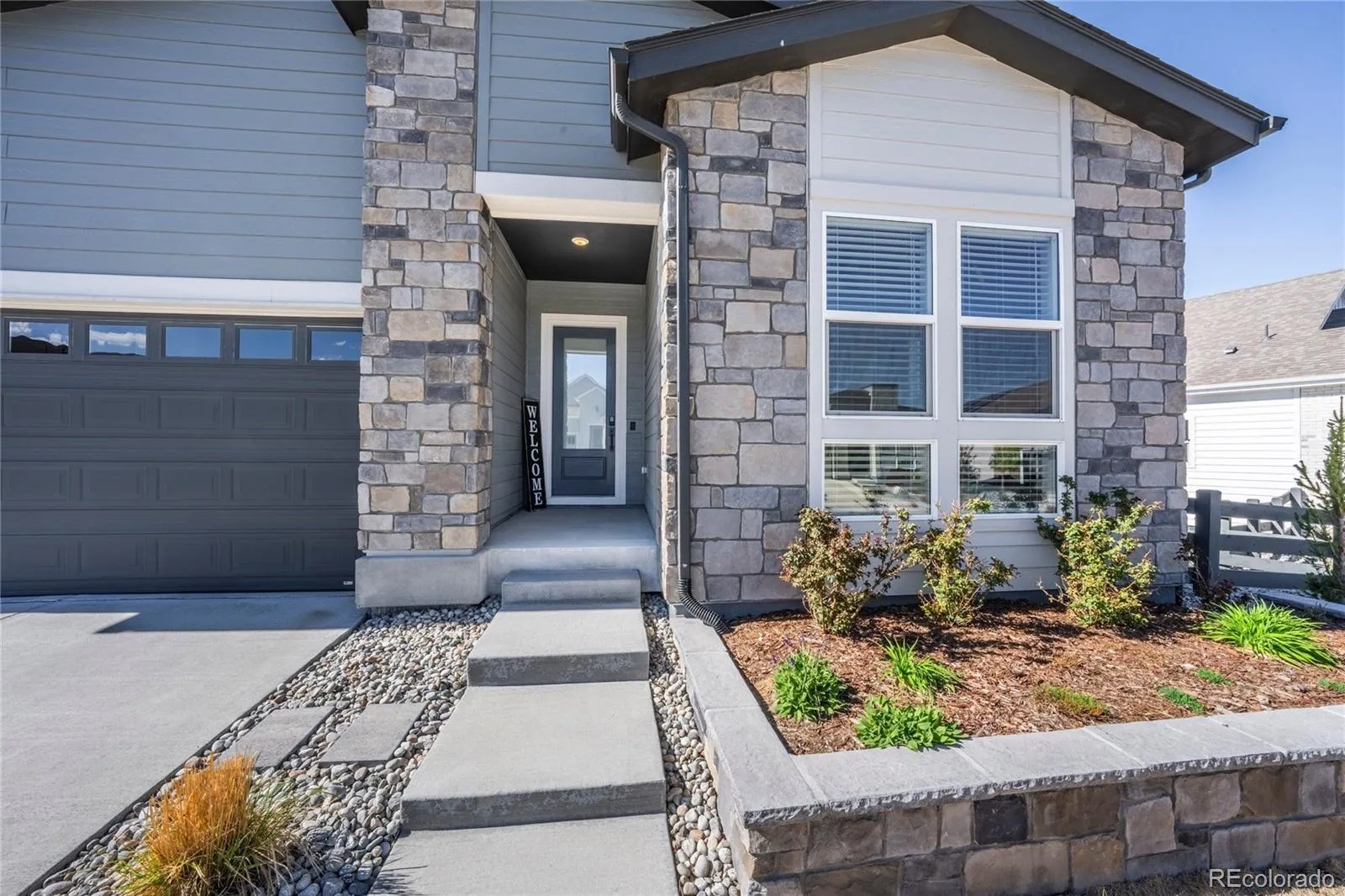 7169 Canyon Sky Trail Castle Pines CO 80108 MLS #REC3741167 04182026022348 1600 2