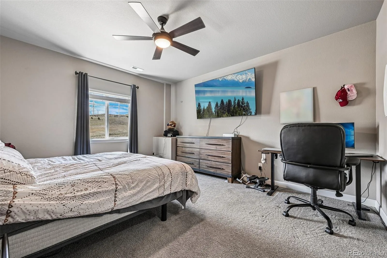 8549 Eldora Way Arvada CO 80007 MLS #REC3741175 06142026203716 1600 25