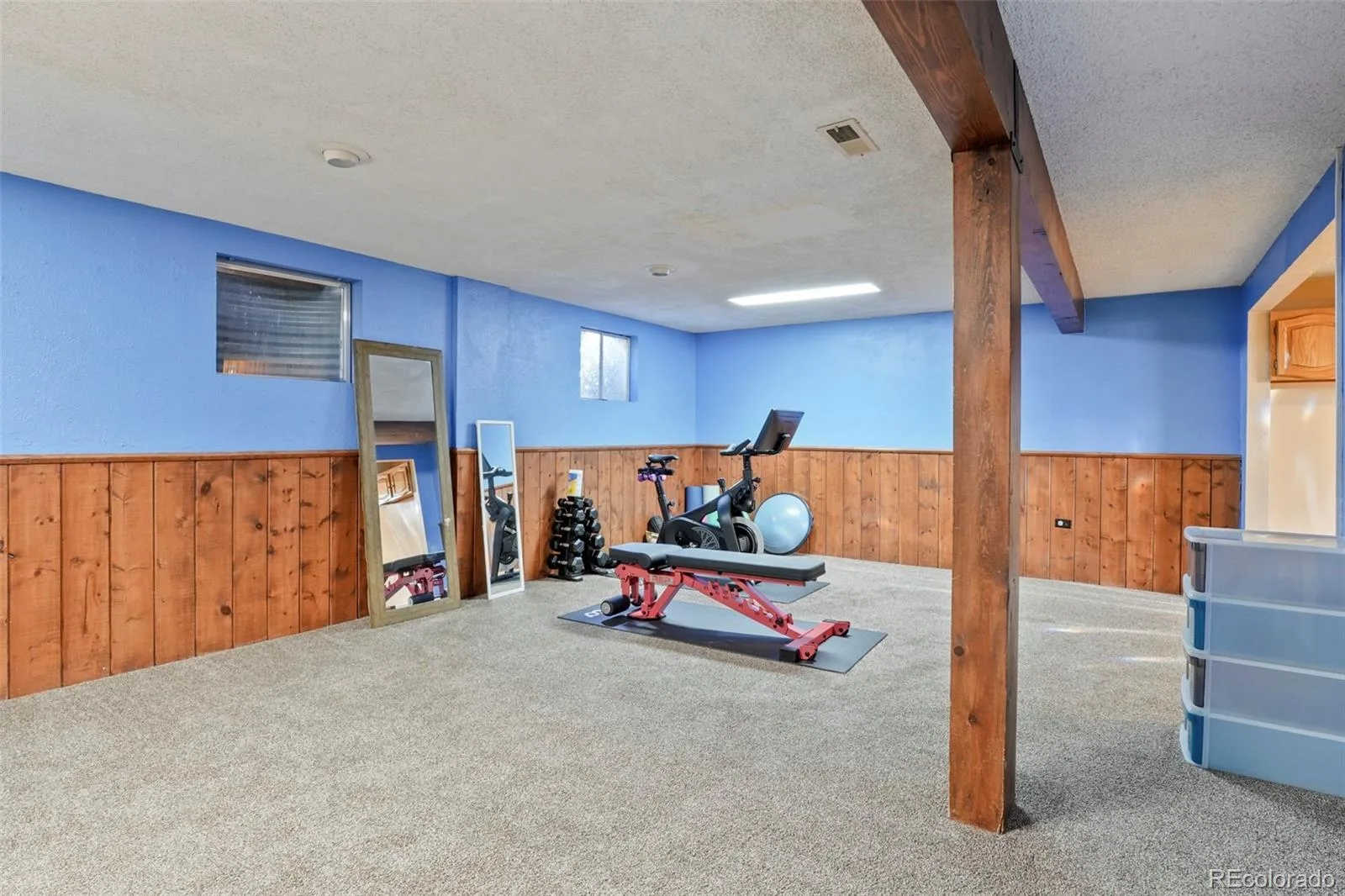 1681 S Arbutus Place Lakewood CO 80228 | MLS #REC3741602 08292026013623 1600 27