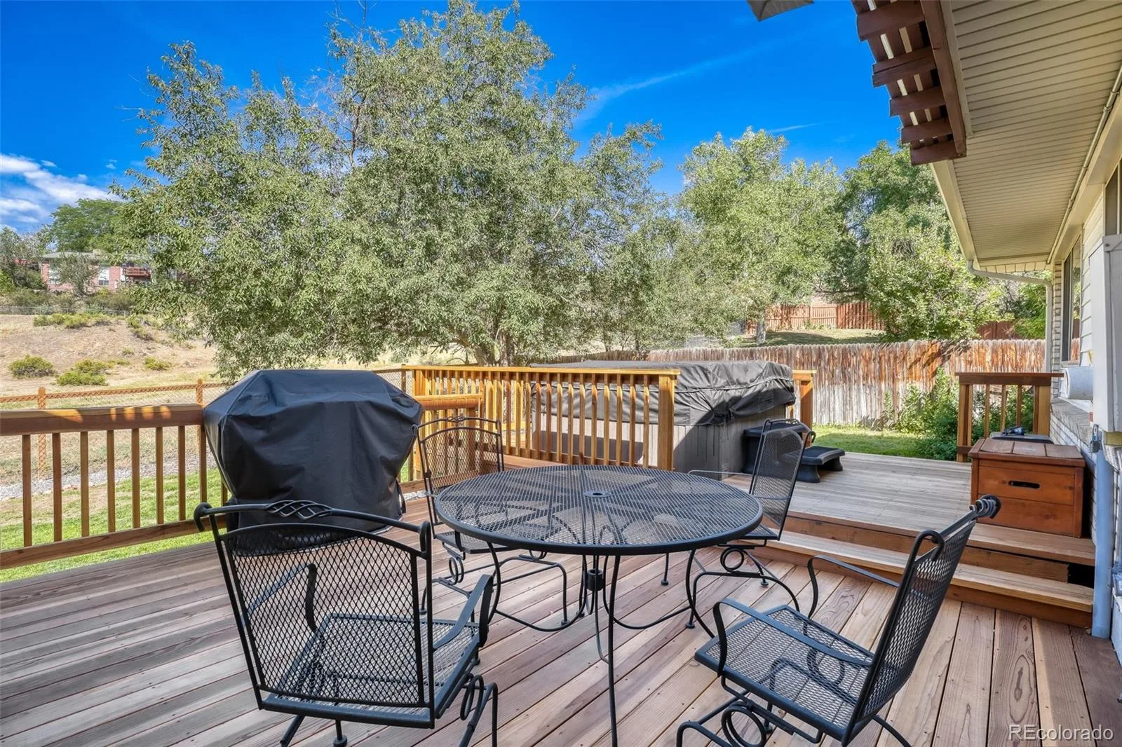 1681 S Arbutus Place Lakewood CO 80228 | MLS #REC3741602 08292026013623 1600 30