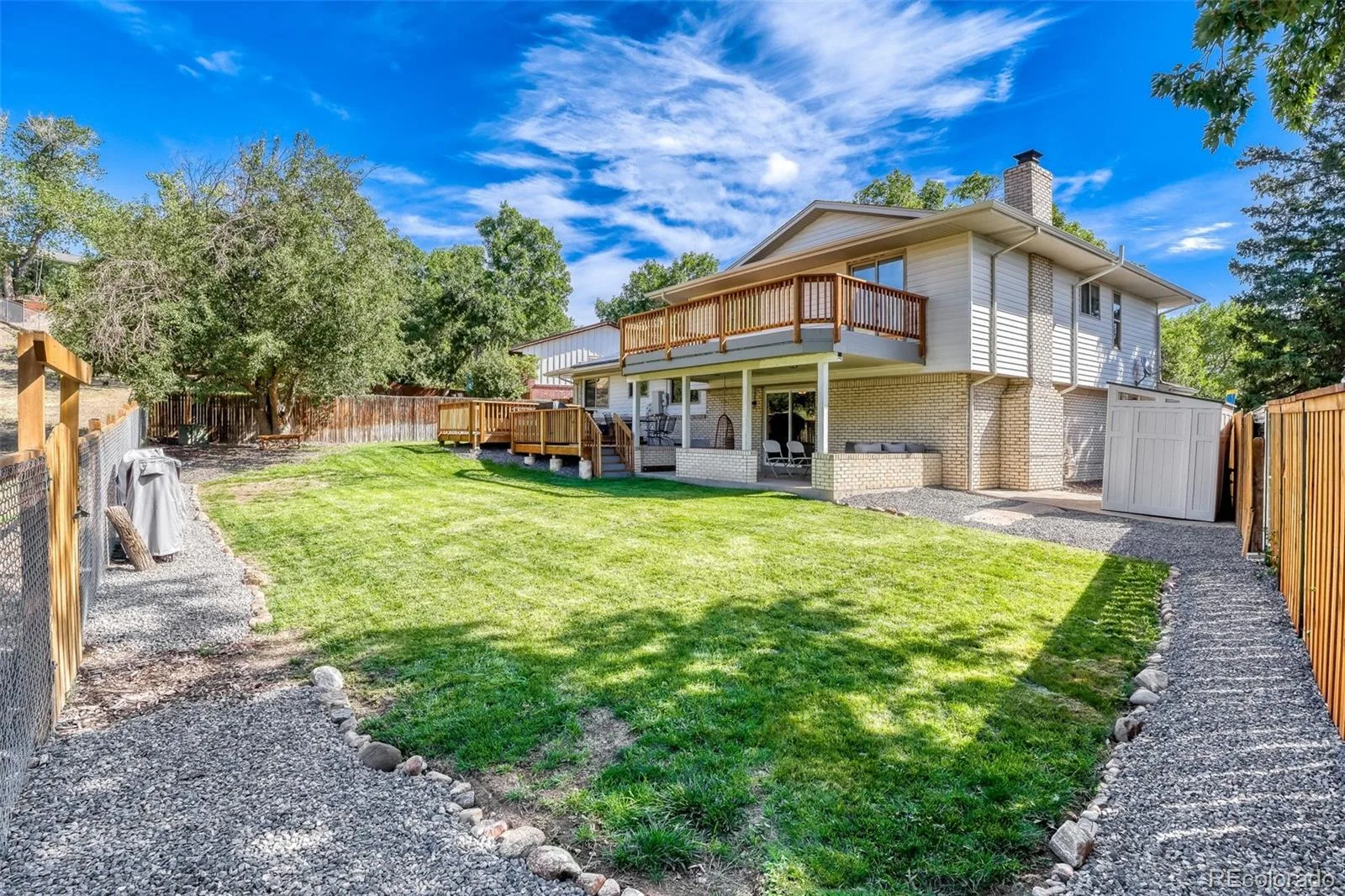 1681 S Arbutus Place Lakewood CO 80228 | MLS #REC3741602 08292026013623 1600 32