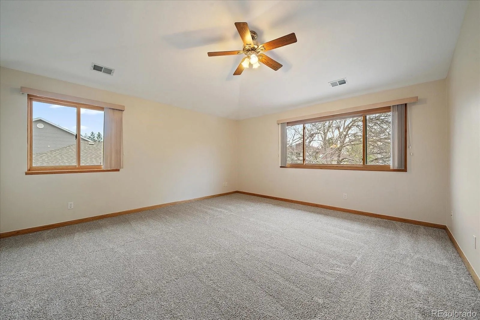 04082026190628 1600 15