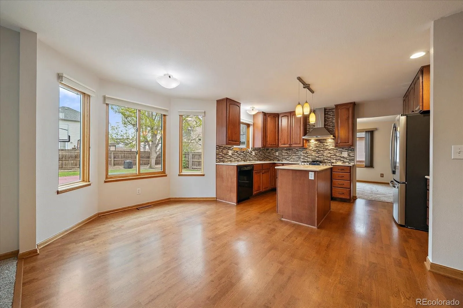 04082026190628 1600 8