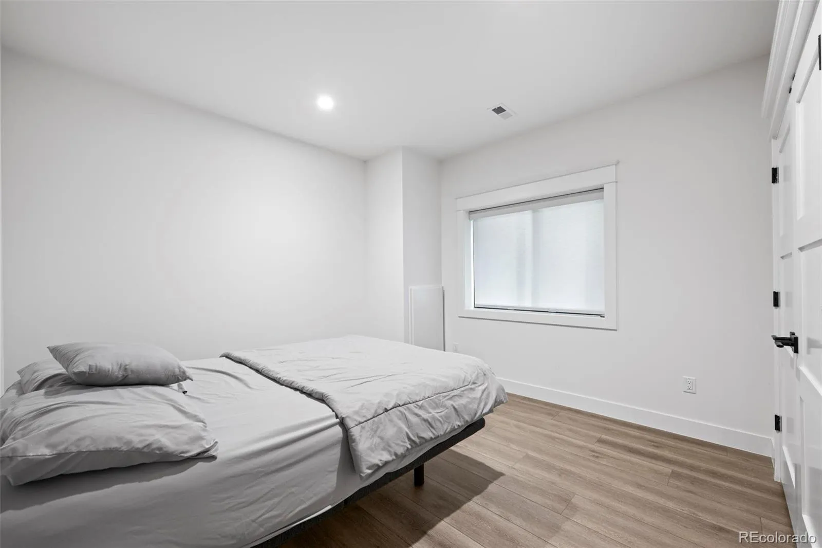 148 S Grape Street Denver CO 80246 MLS #REC3745054 04192026180447 1600 39